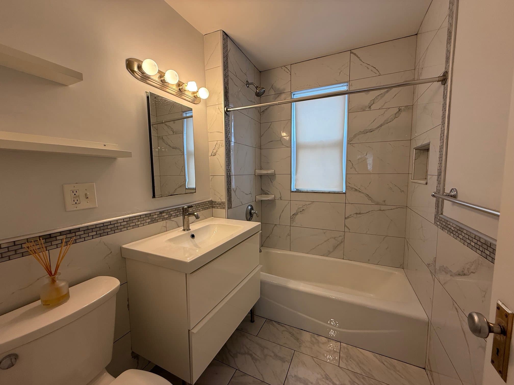 Roslindale Condo: 269 Belgrade Ave