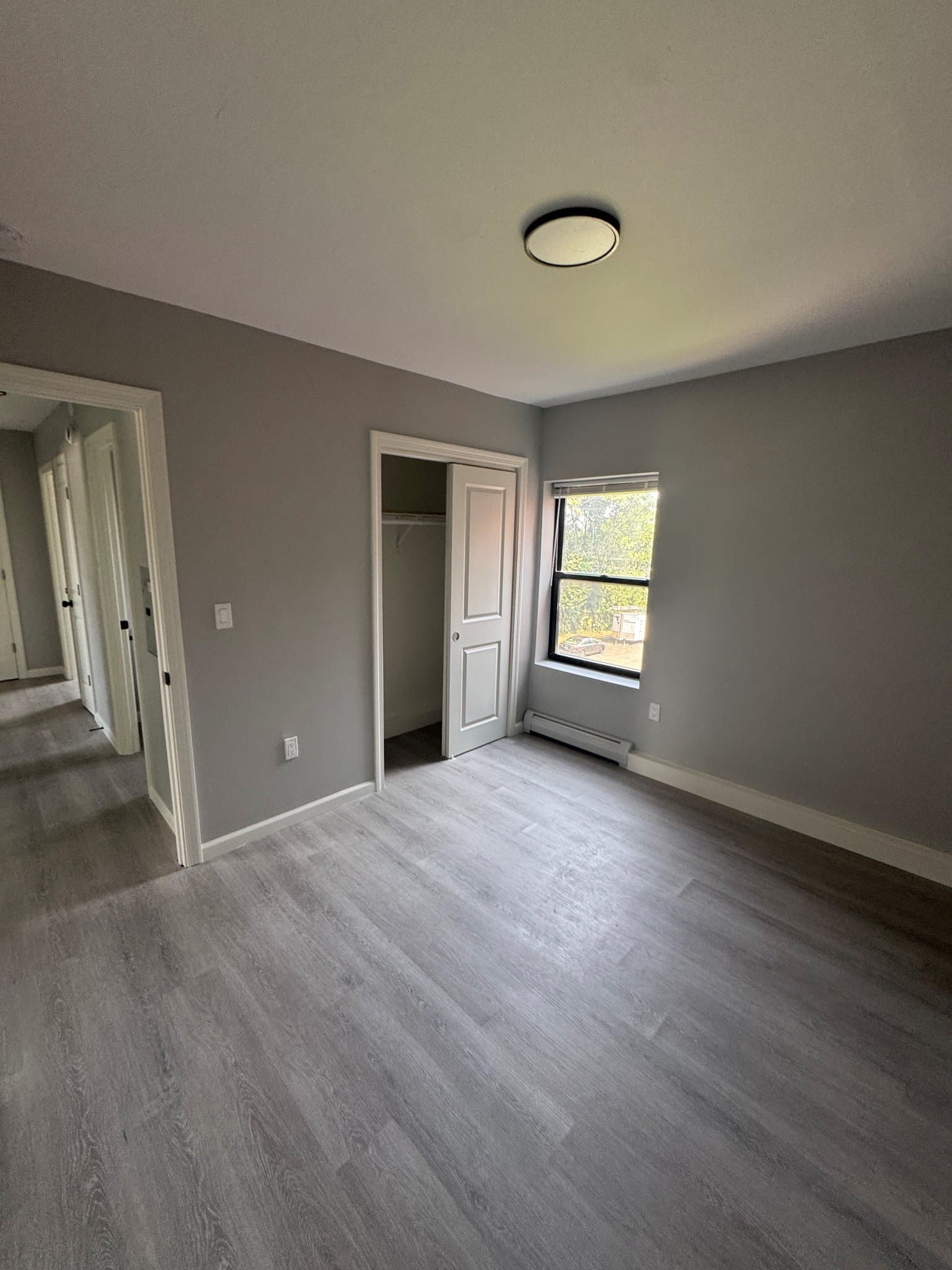 Hartford Apartment: 180 Earle Street