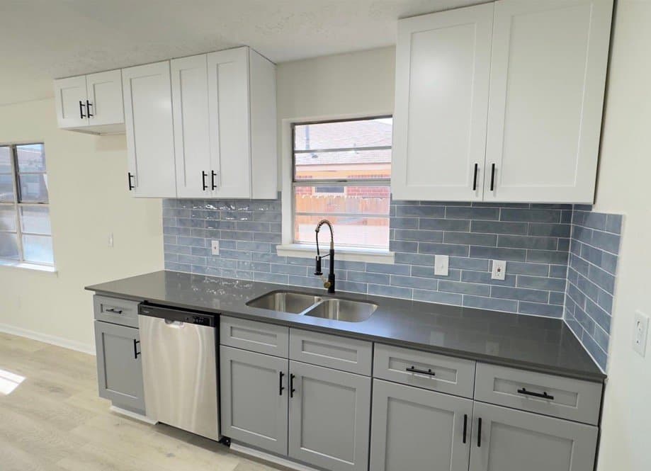 Liberty House: 829 Canfield st