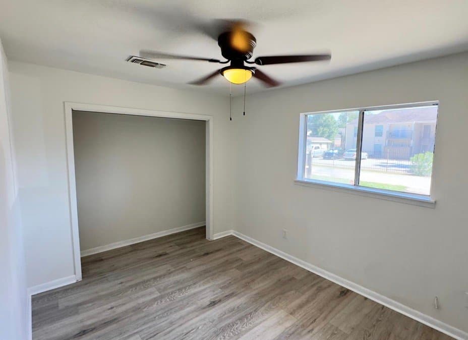 Liberty House: 829 Canfield st