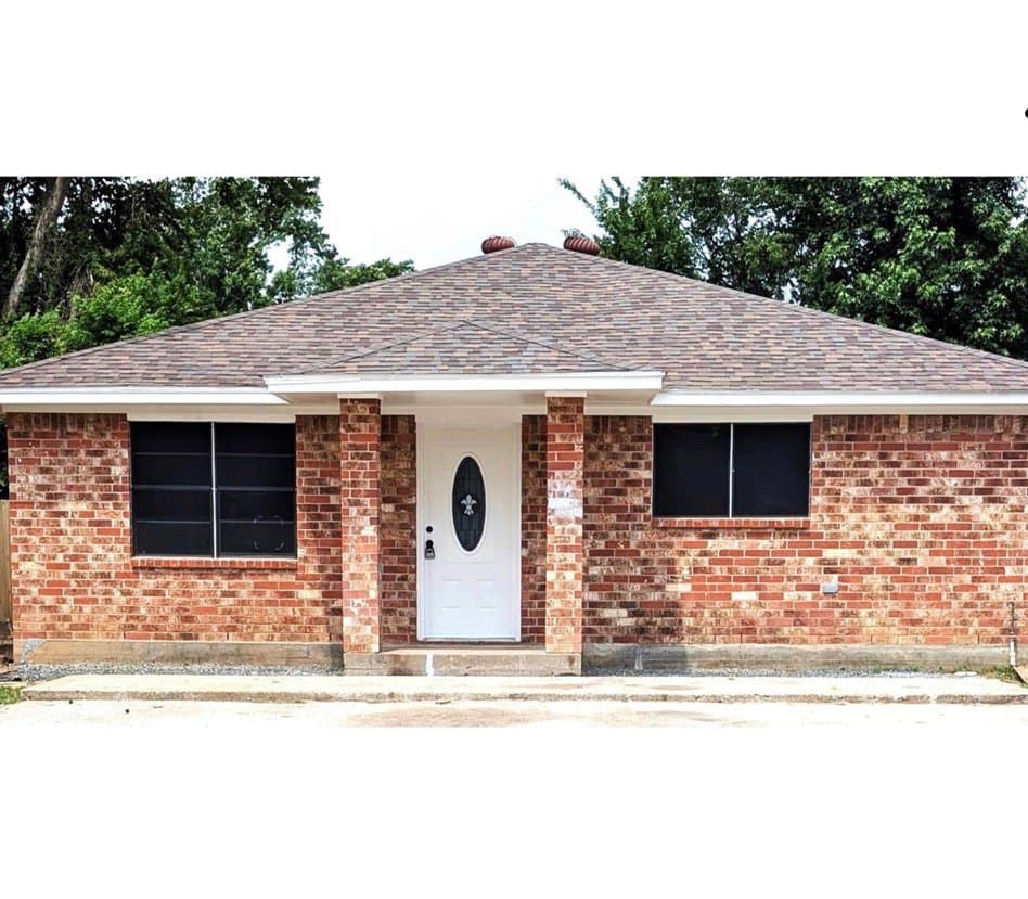 Liberty House: 829 Canfield st