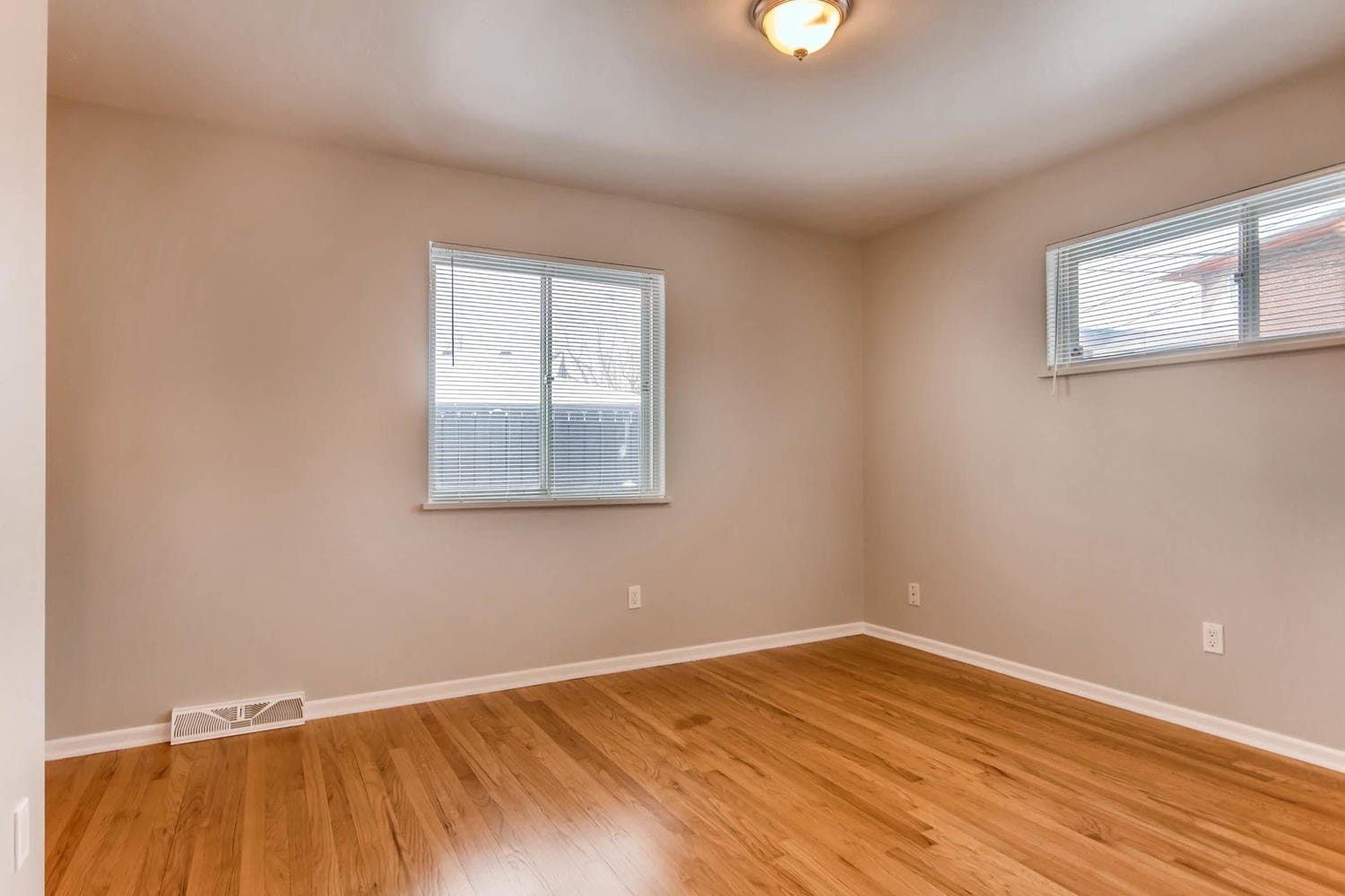 Denver House: 5250 Meade St