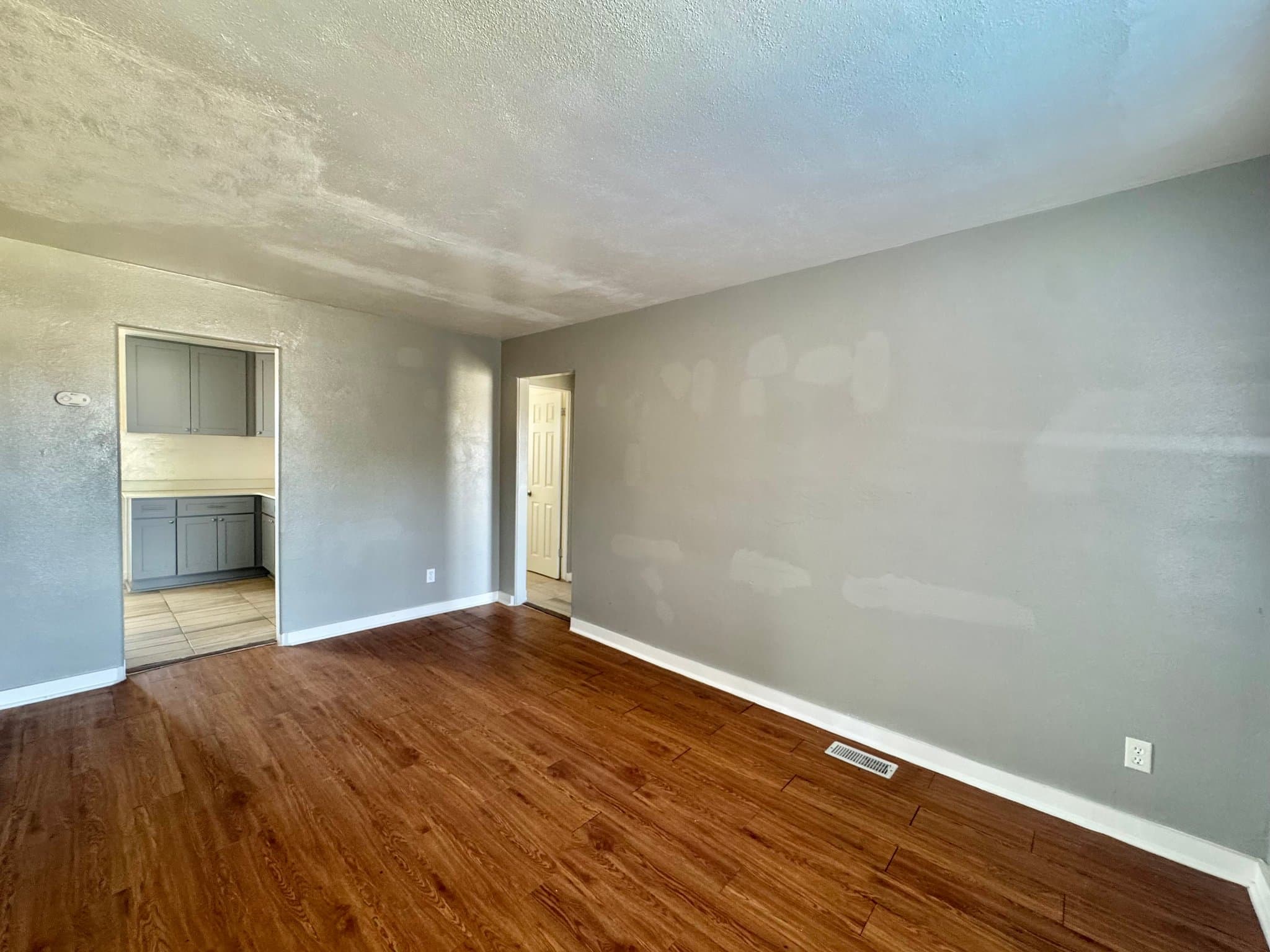 Oklahoma City Apartment: 2030 NW 25th St