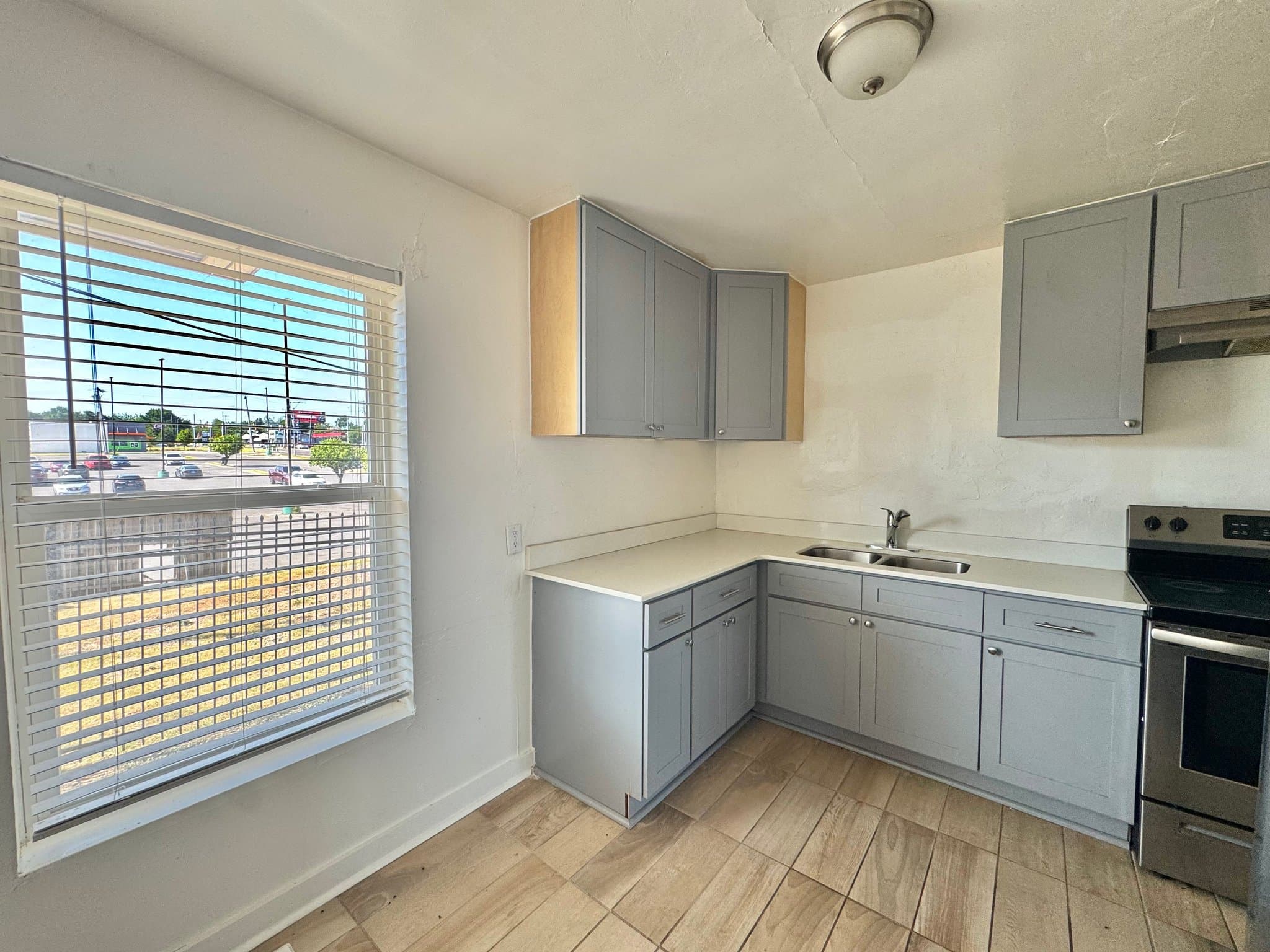 Oklahoma City Apartment: 2030 NW 25th St