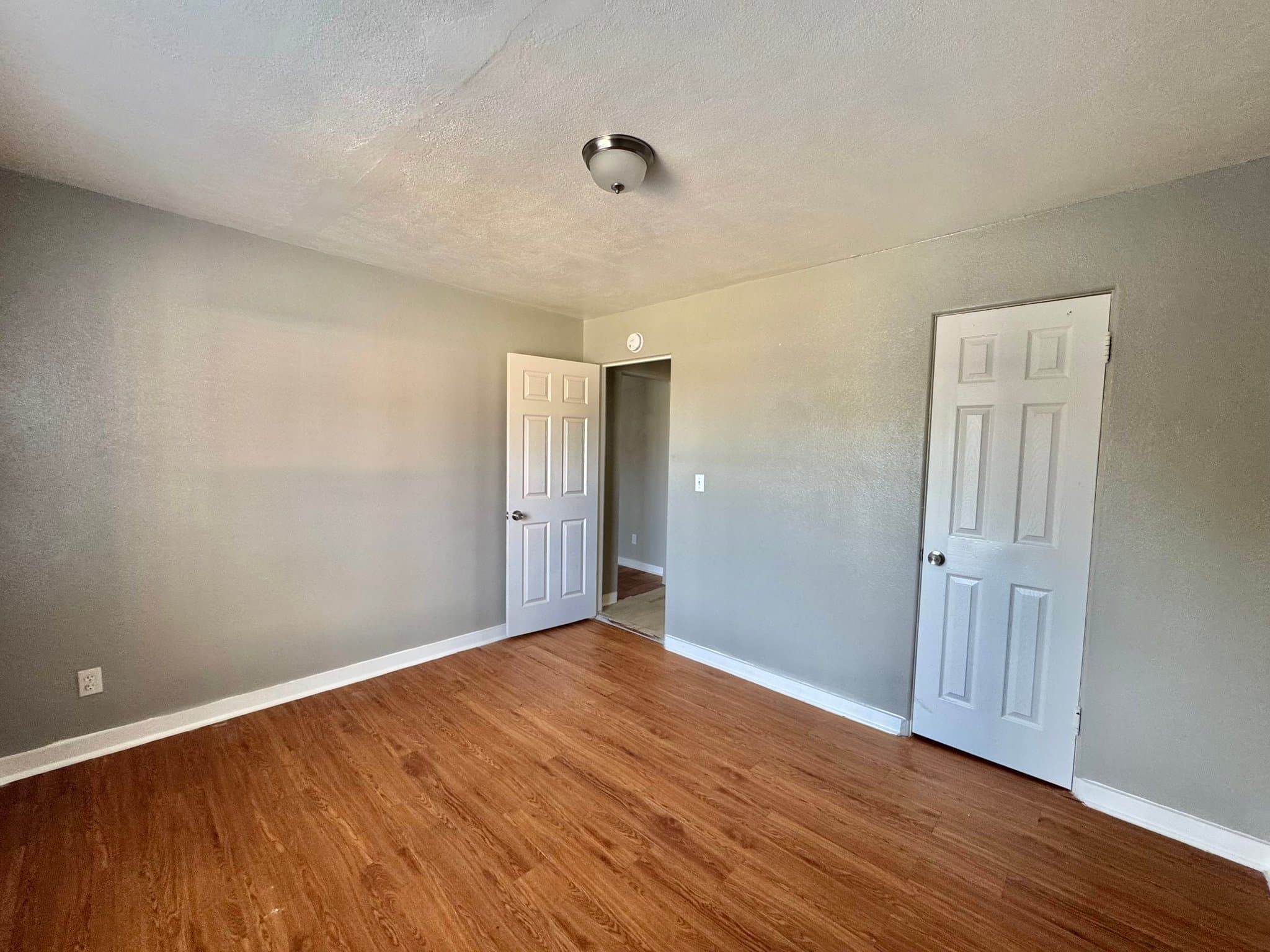 Oklahoma City Apartment: 2030 NW 25th St