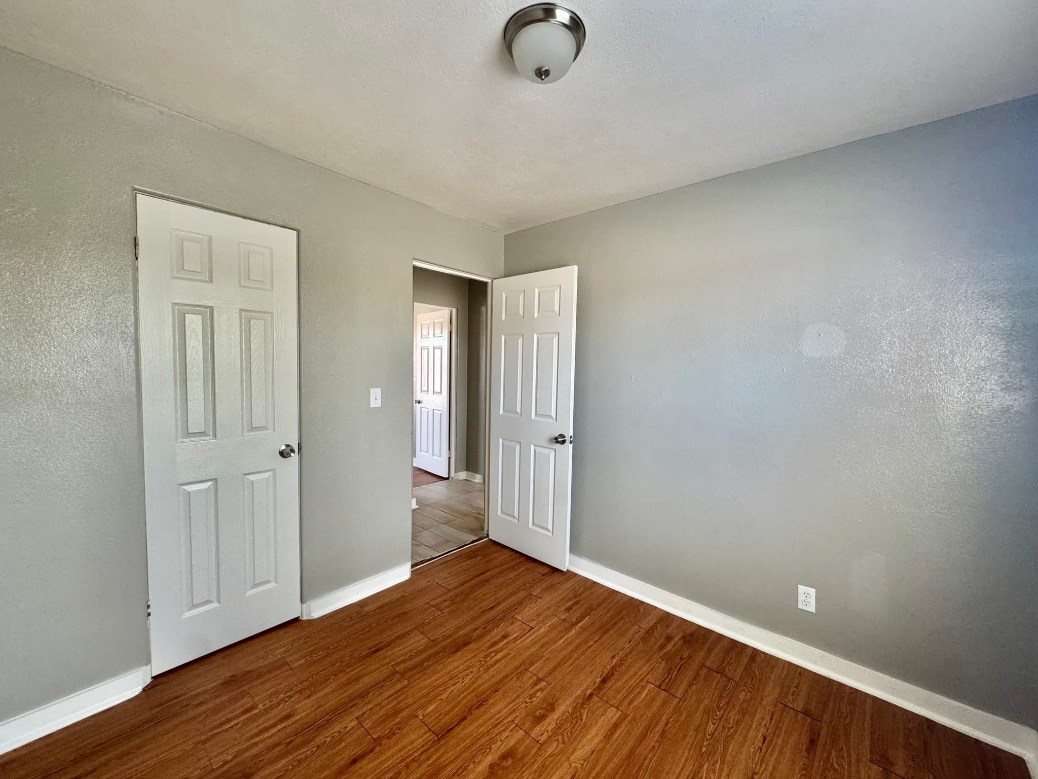 Oklahoma City Apartment: 2030 NW 25th St
