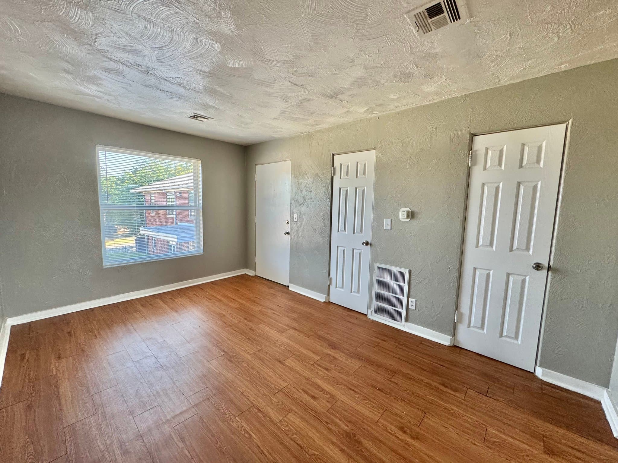 Oklahoma City Apartment: 2030 NW 25th St