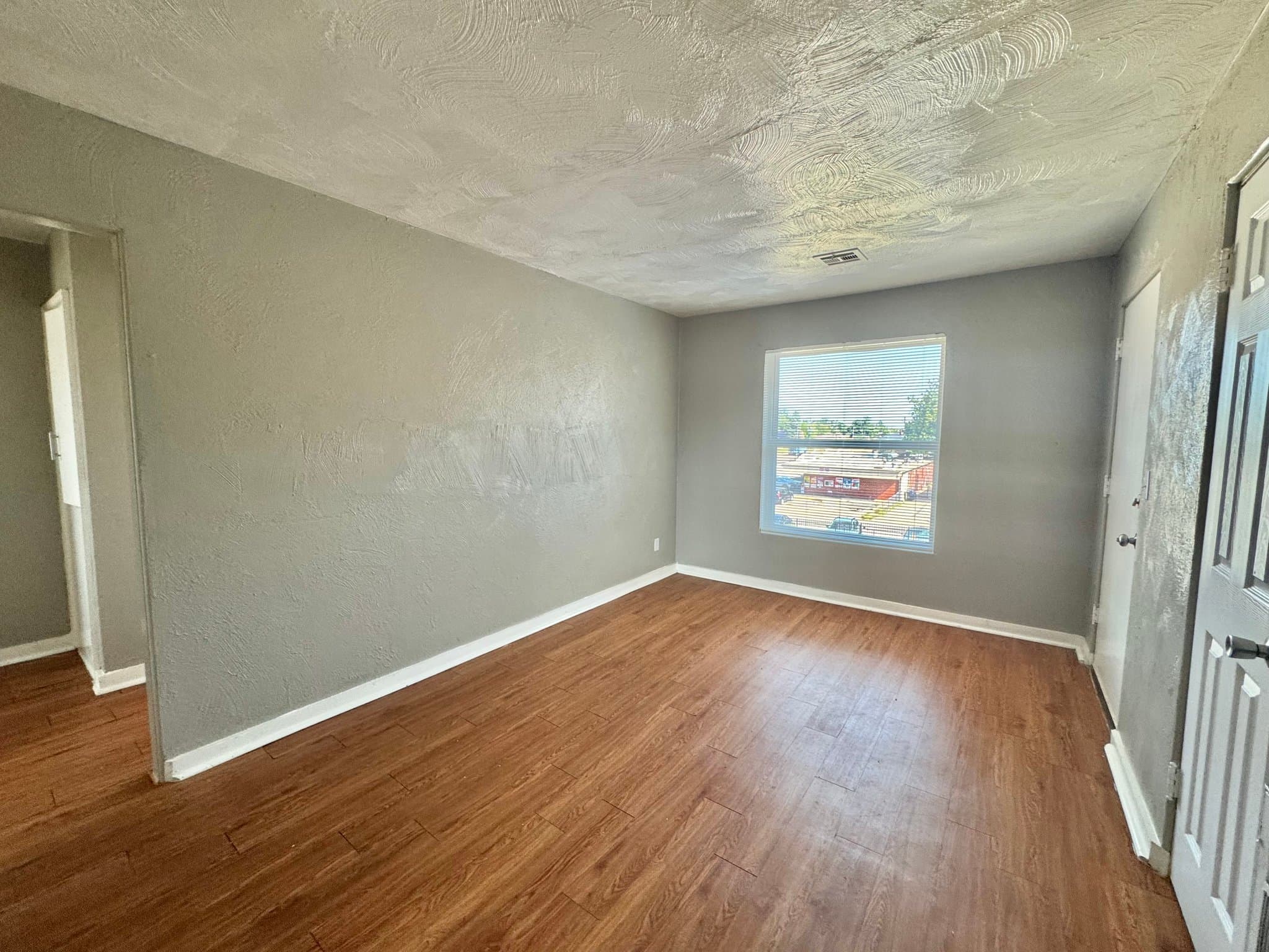Oklahoma City Apartment: 2030 NW 25th St
