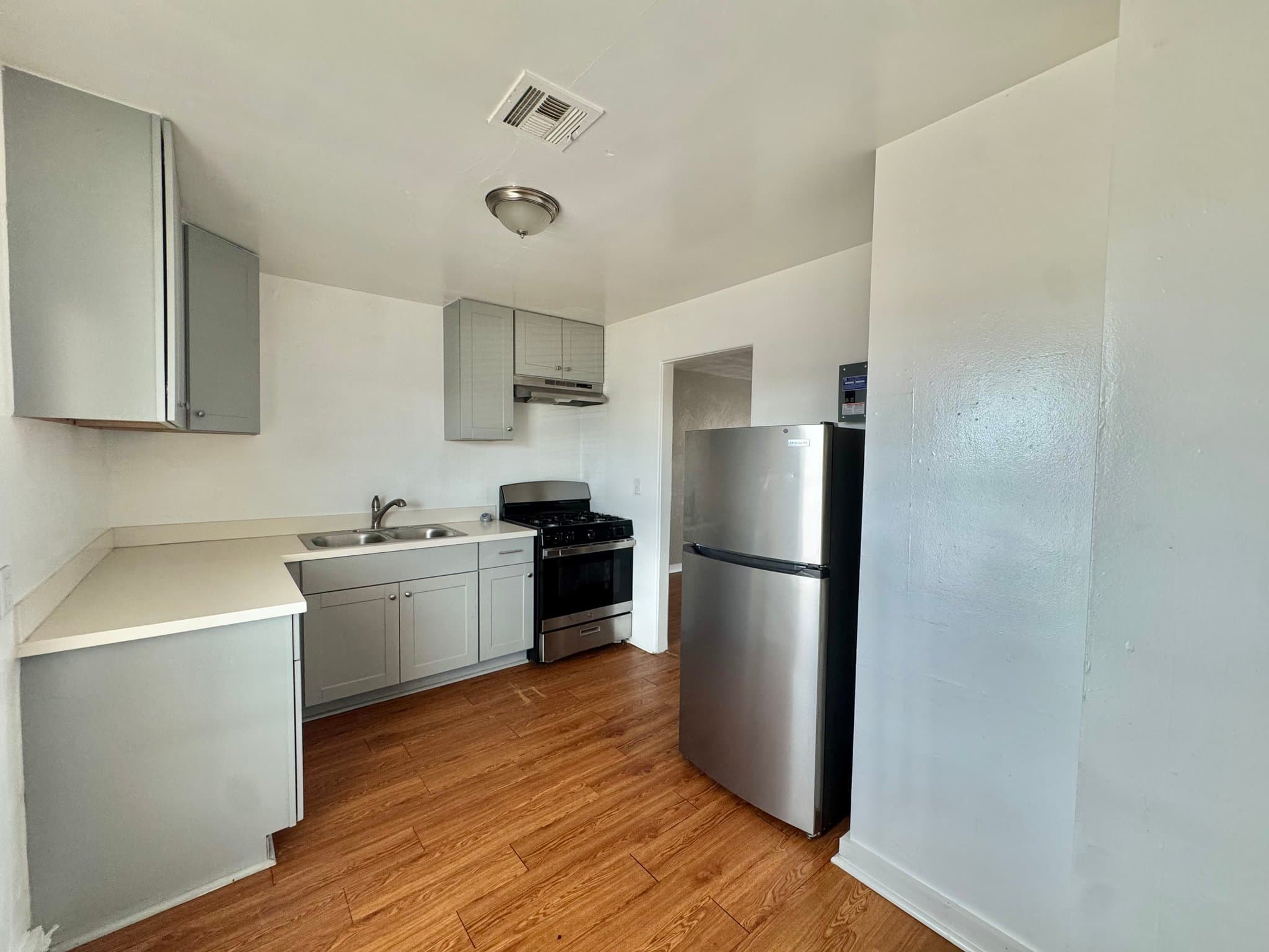 Oklahoma City Apartment: 2030 NW 25th St
