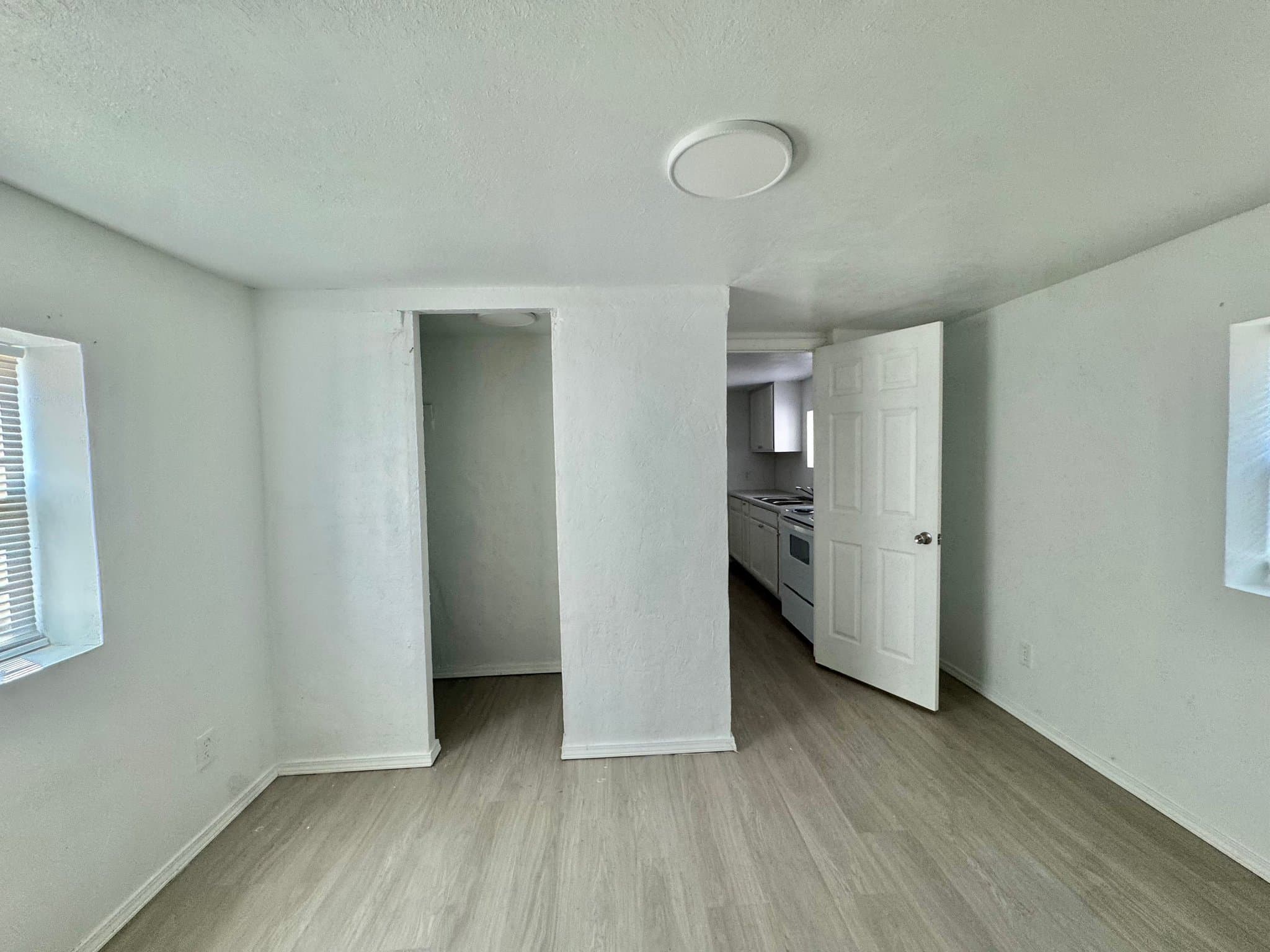 Oklahoma City House: 529 SE 15th St