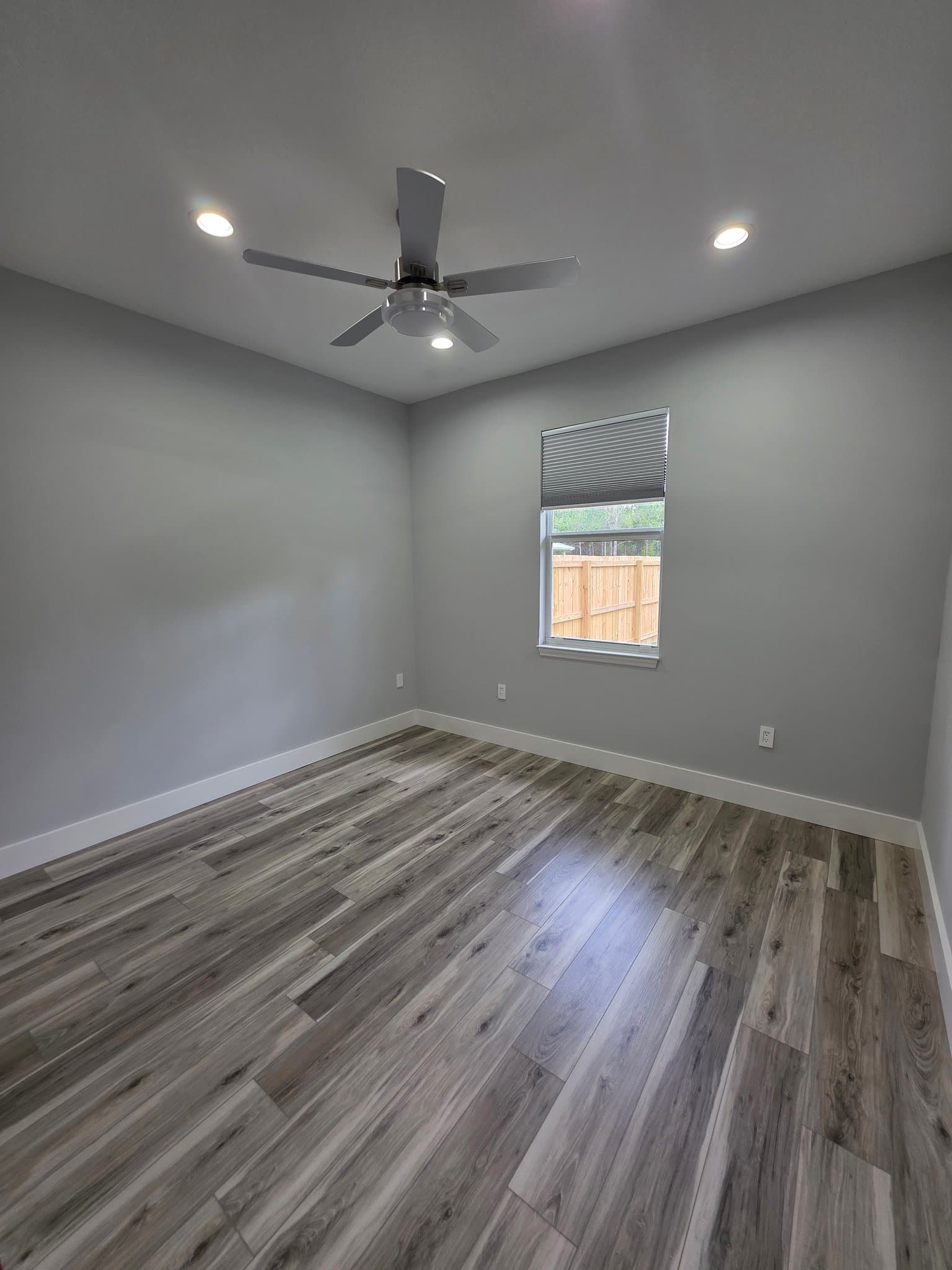 Fellsmere House: 13305 79th St