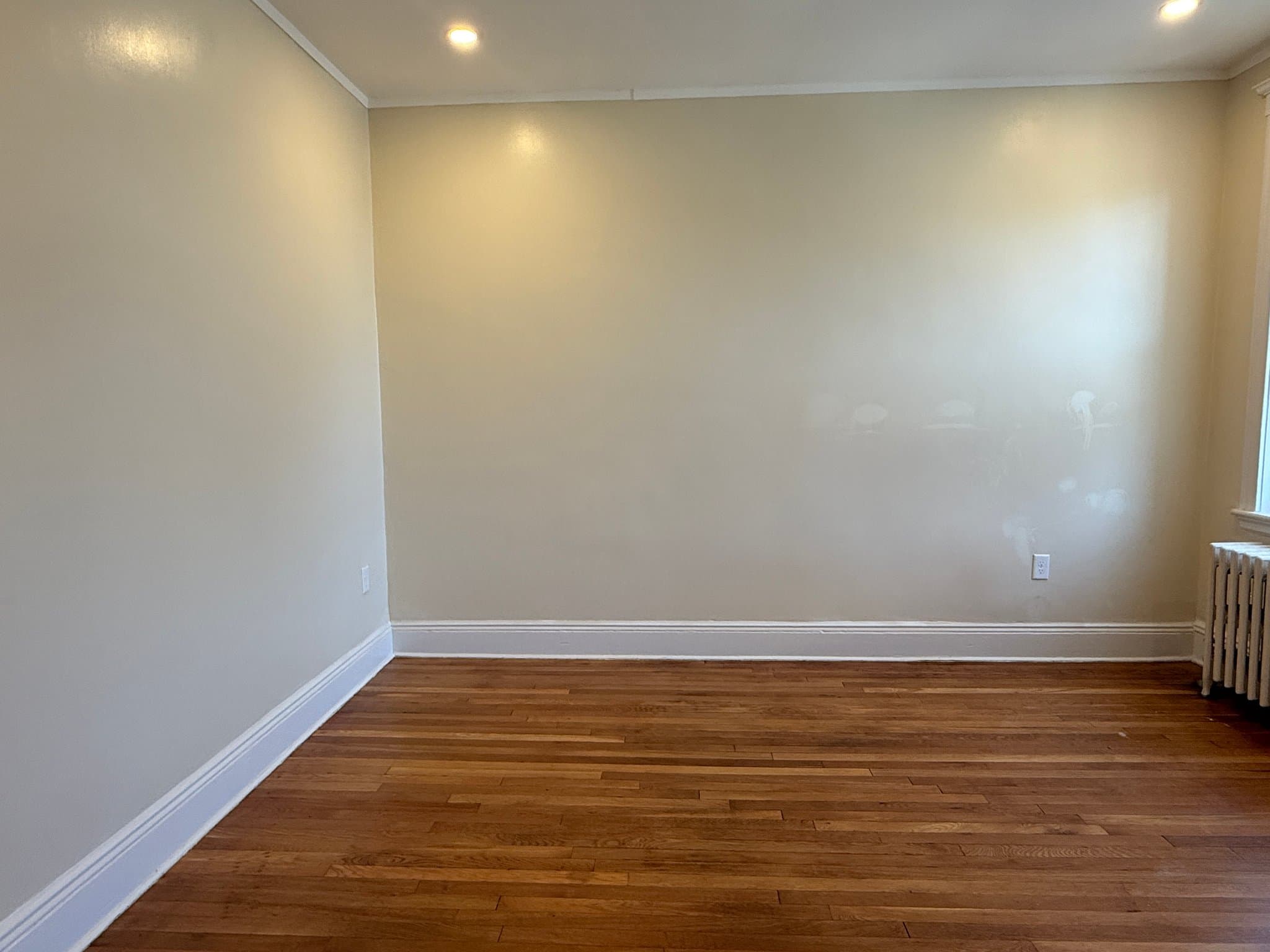 Boston Apartment: 84 Sutherland Rd.