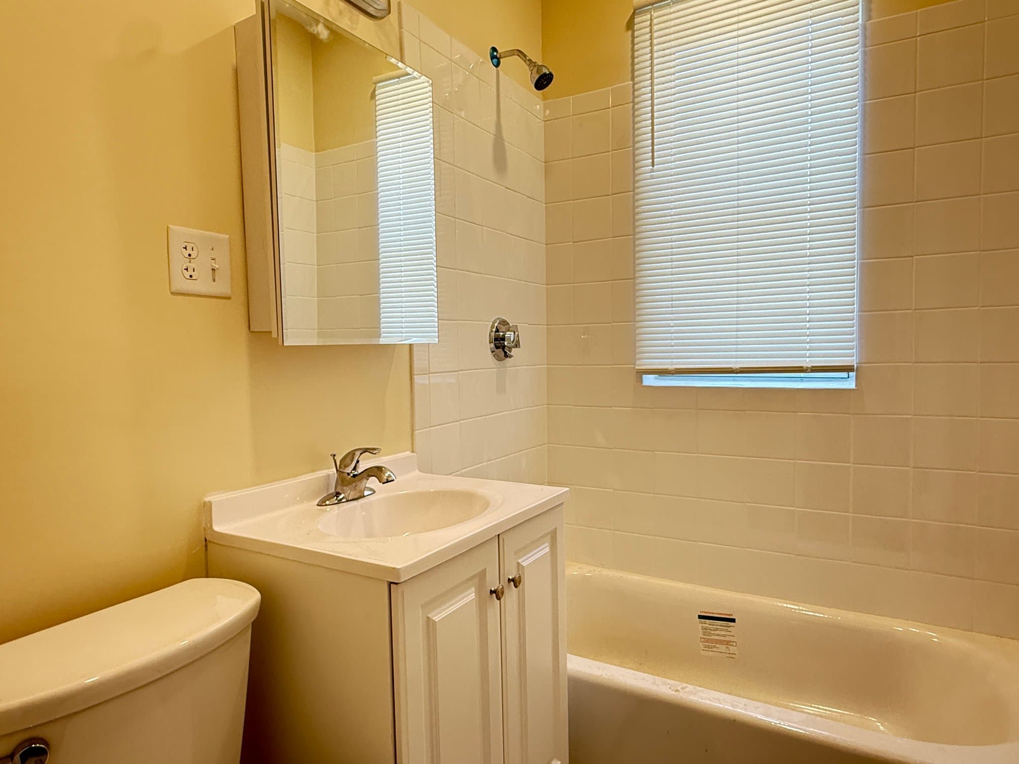 Boston Apartment: 84 Sutherland Rd.