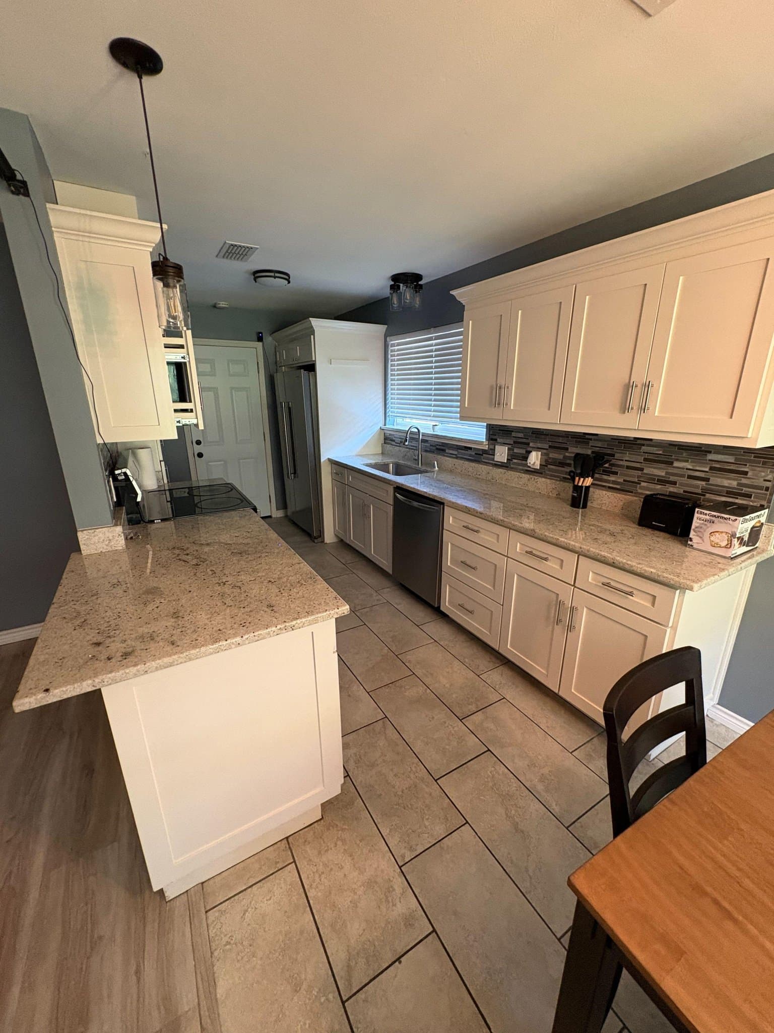 Irving House: 1721 Caddo Dr