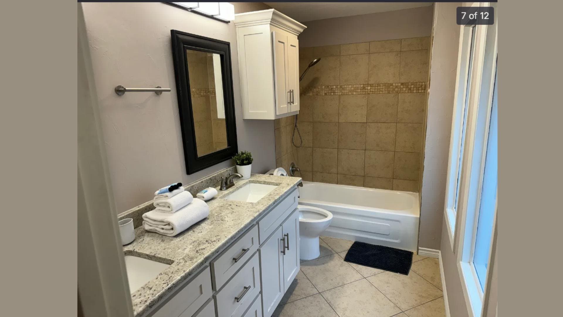 Irving House: 1721 Caddo Dr