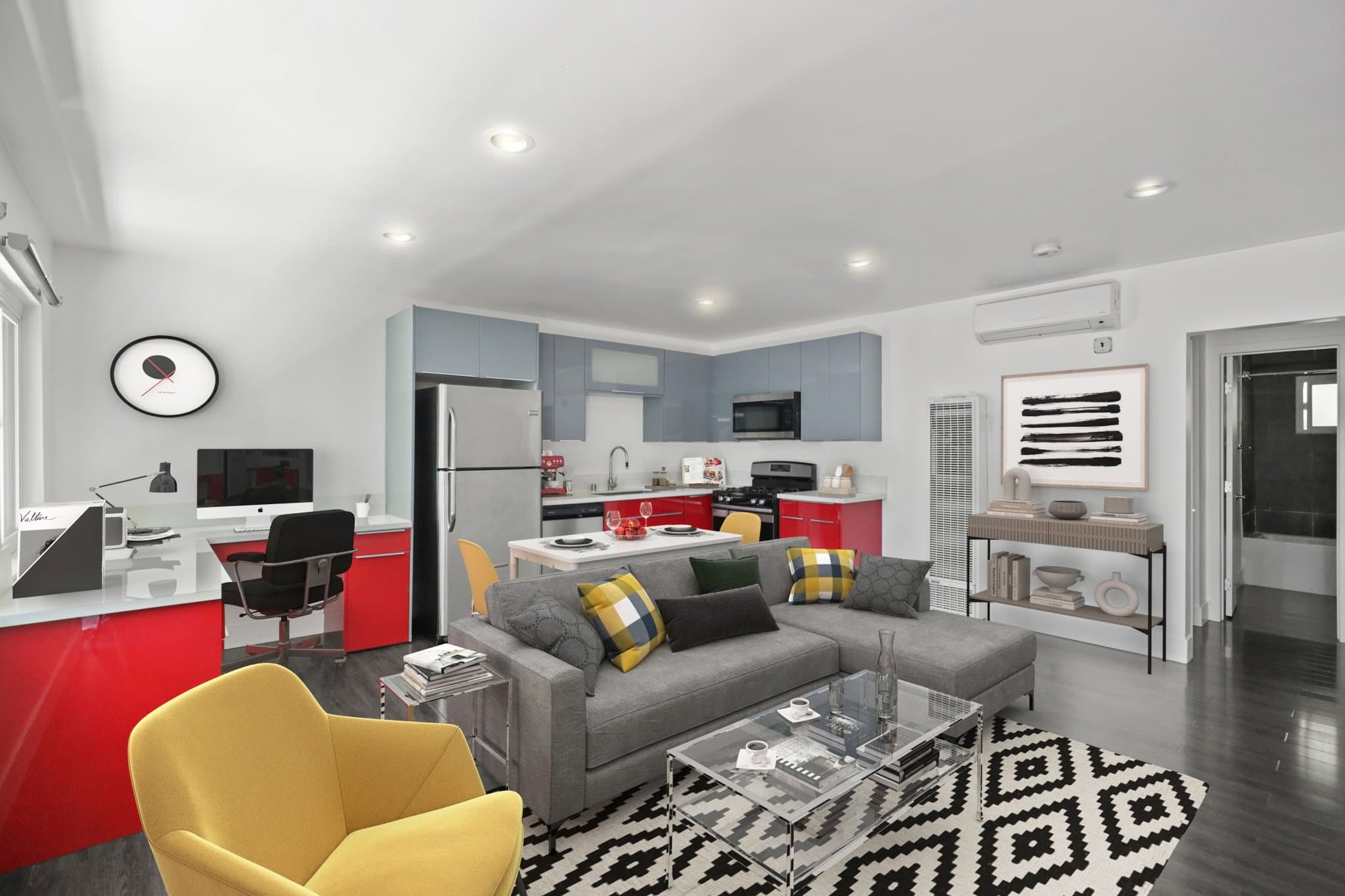 Los Angeles Apartment: 1321 W 36th Pl