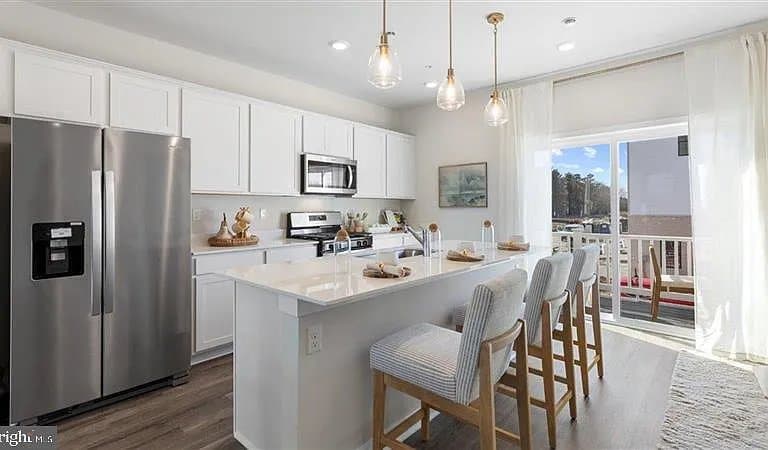 carlisle Townhome: 53 northside ct