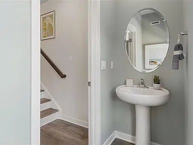 carlisle Townhome: 53 northside ct