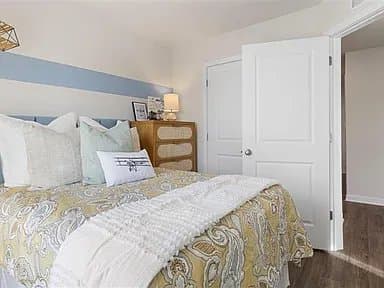 carlisle Townhome: 53 northside ct