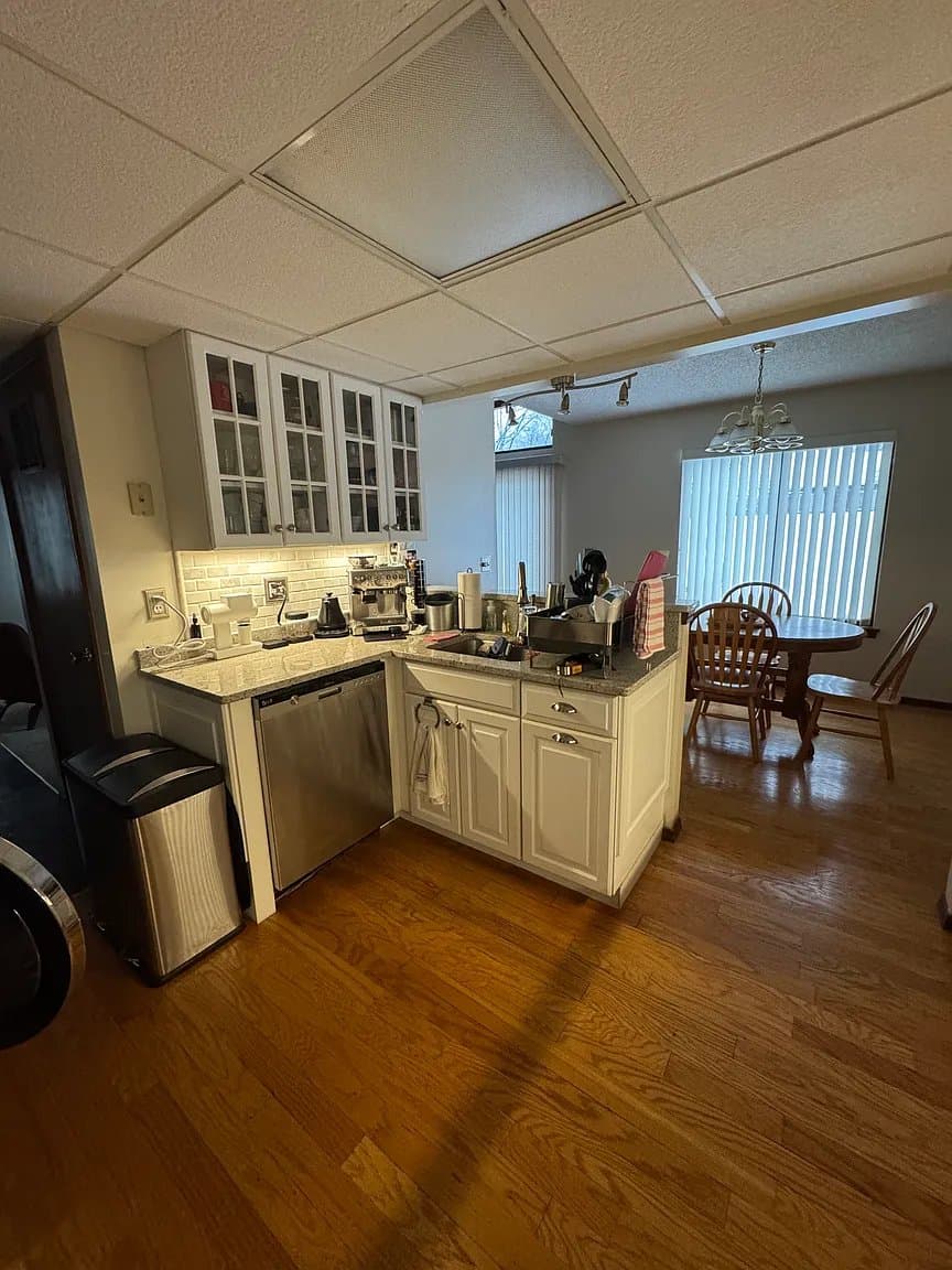 Slingerlands Townhome: 12 Oxford Rd