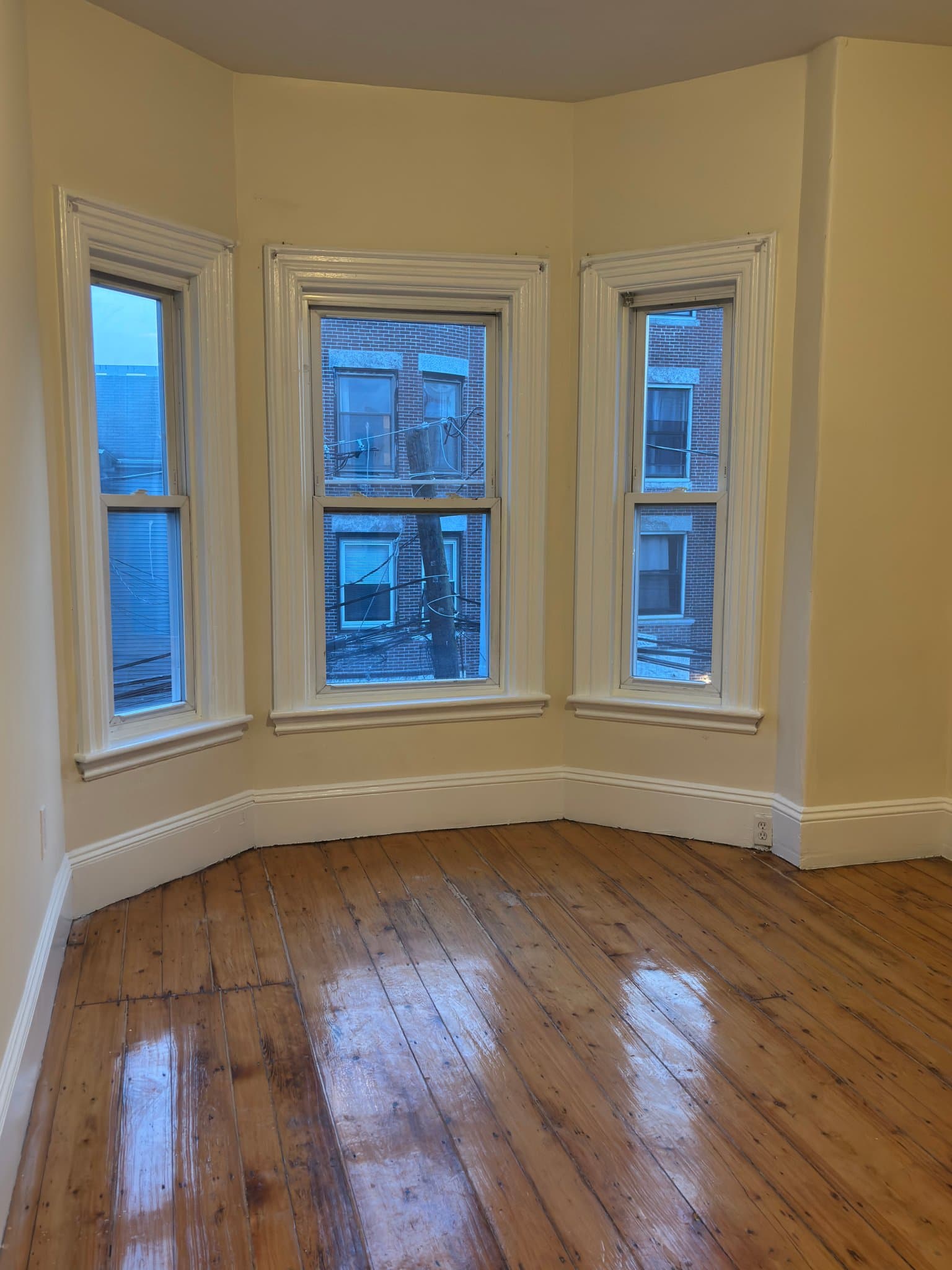 Allston Single Room: 22 Highgate Street