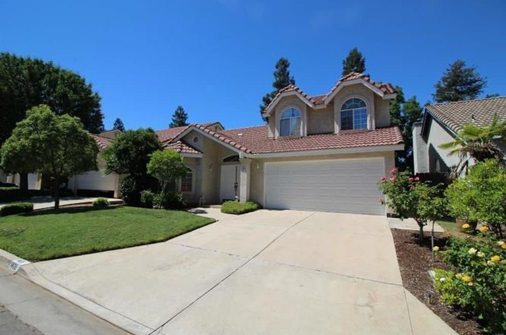 Fresno House: 1408 E Salem Ave