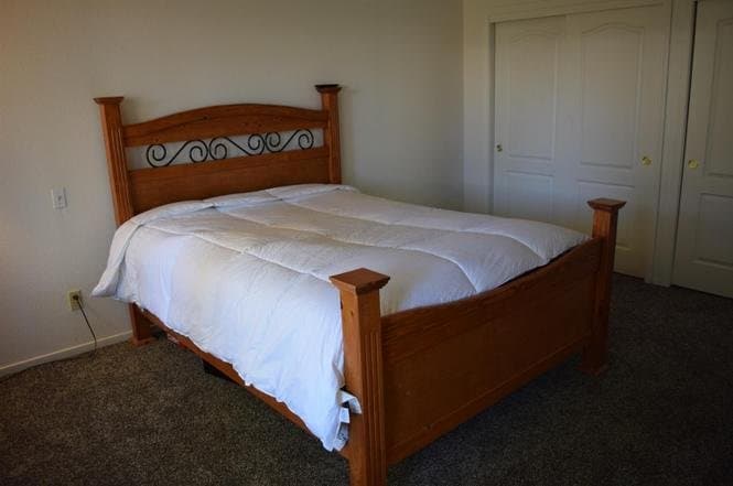 Fresno House: 1408 E Salem Ave