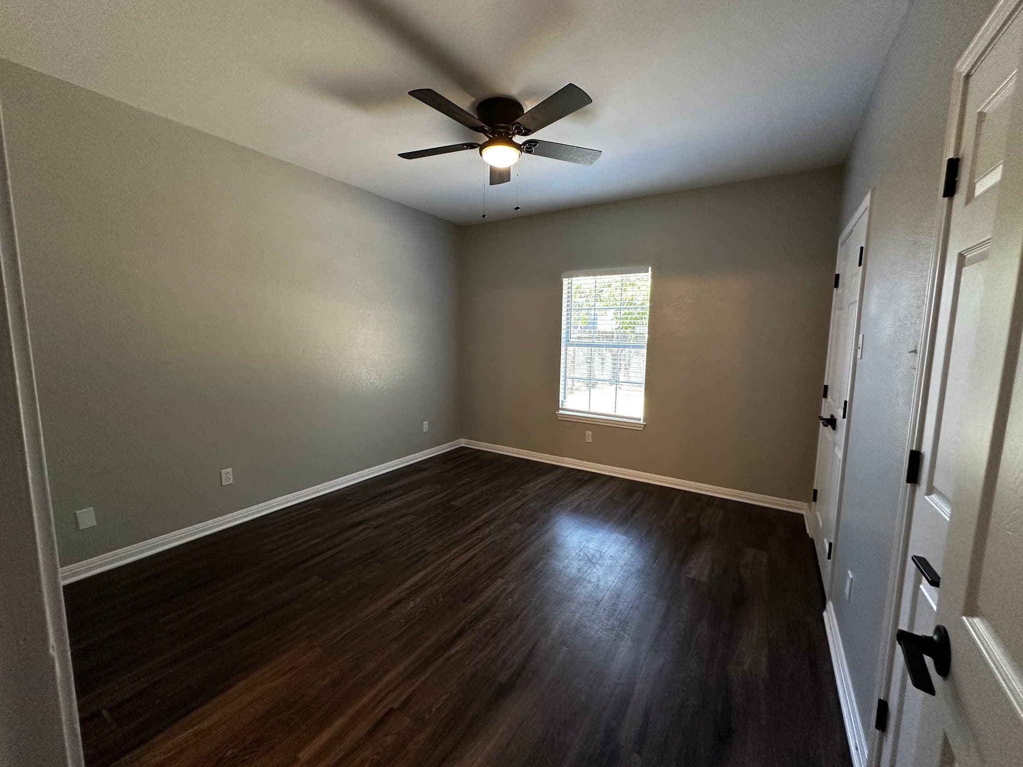 Waco Townhome: 1613 A Bagby Ave
