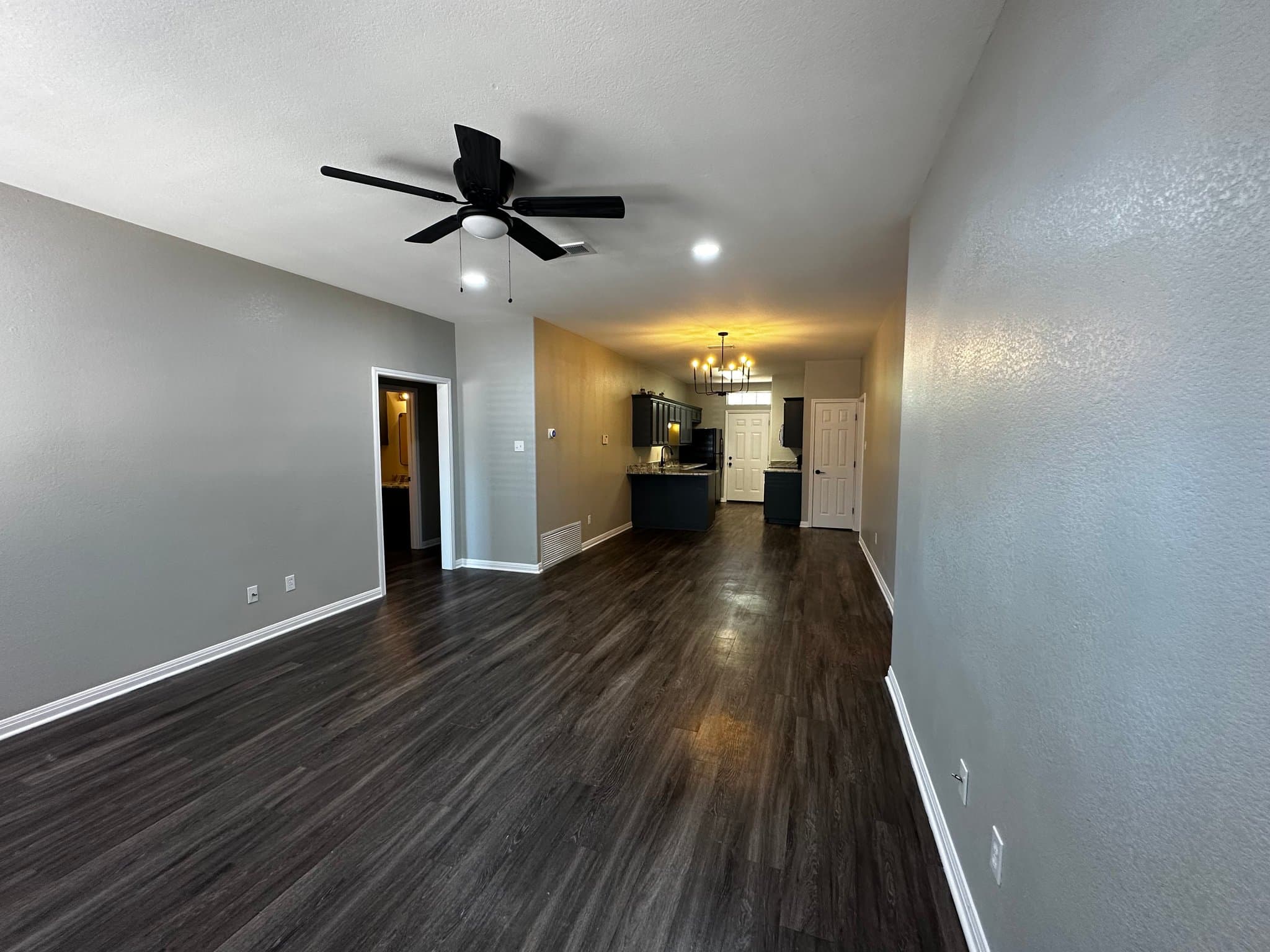 Waco Townhome: 1613 A Bagby Ave