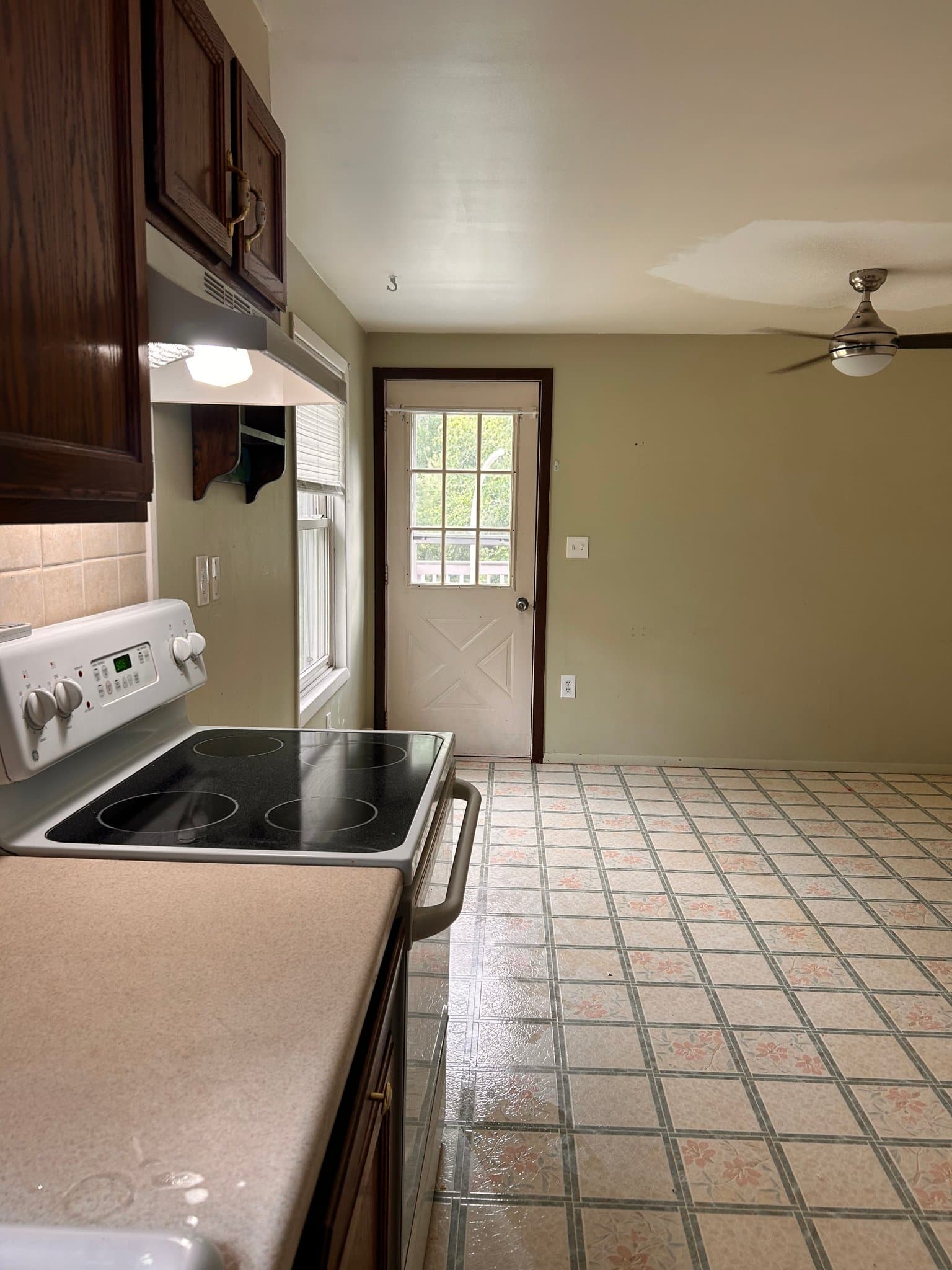 South Fallsburg House: 47 Lakeland Dr
