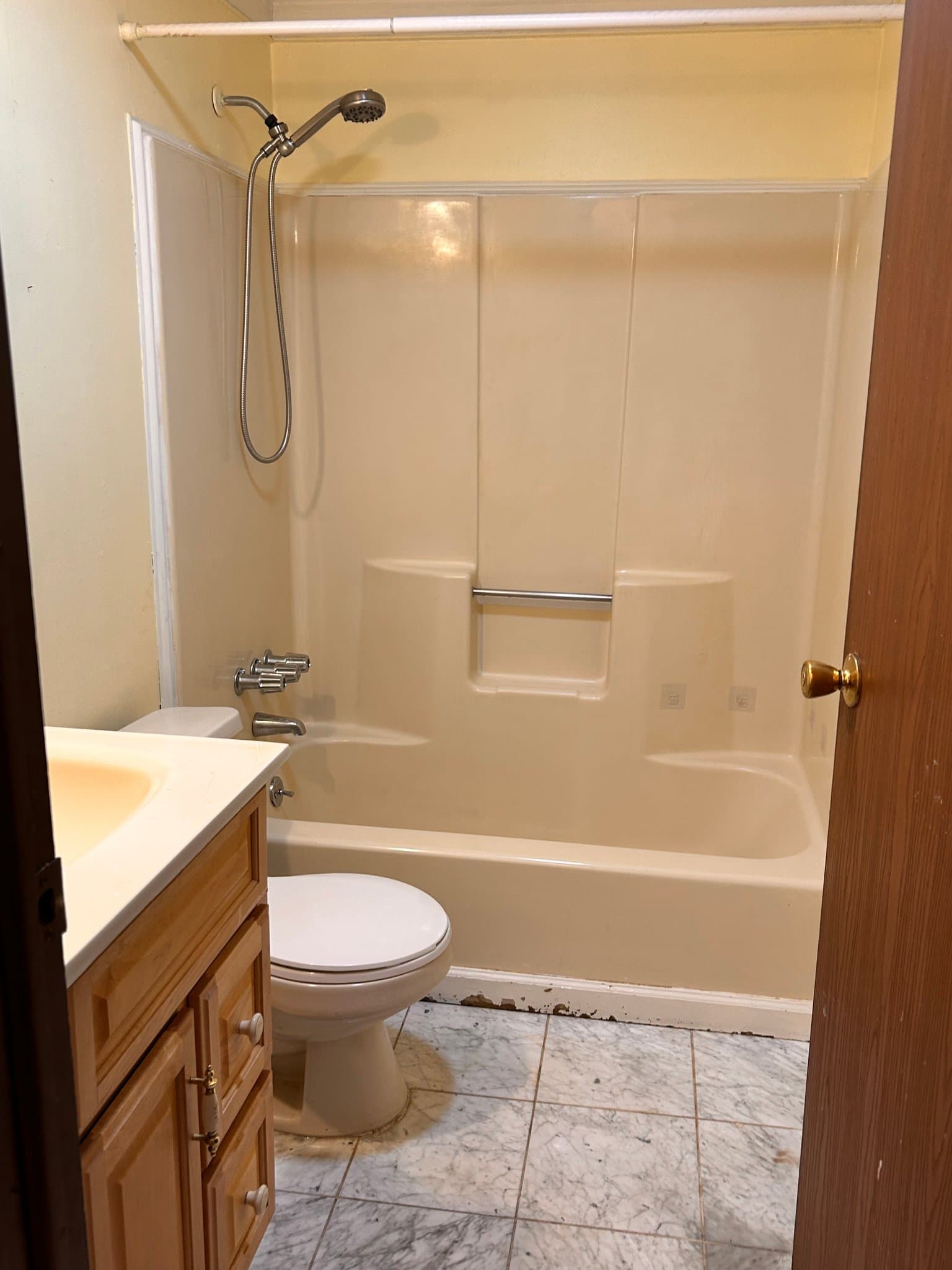 South Fallsburg House: 47 Lakeland Dr
