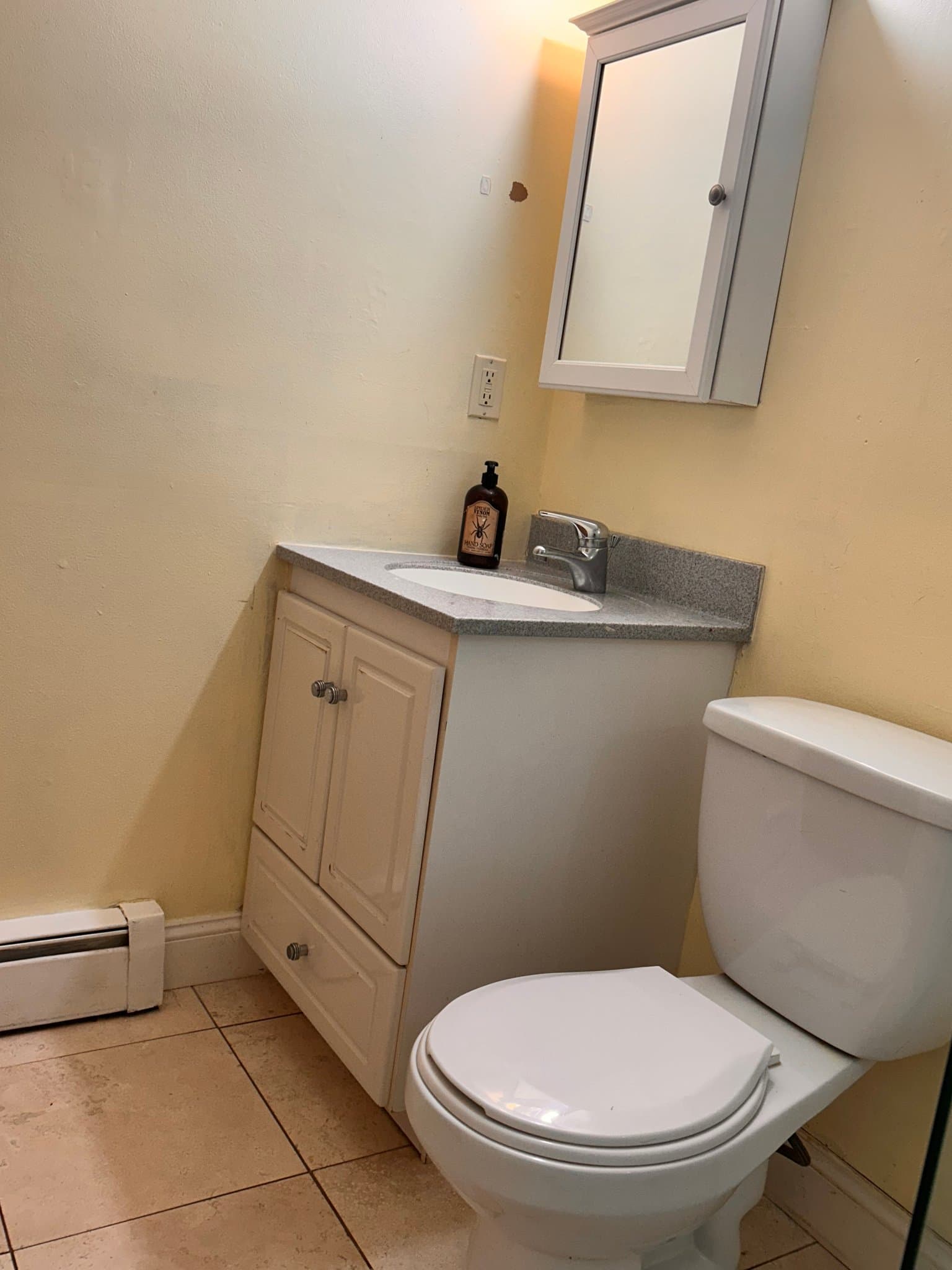 South Fallsburg House: 47 Lakeland Dr