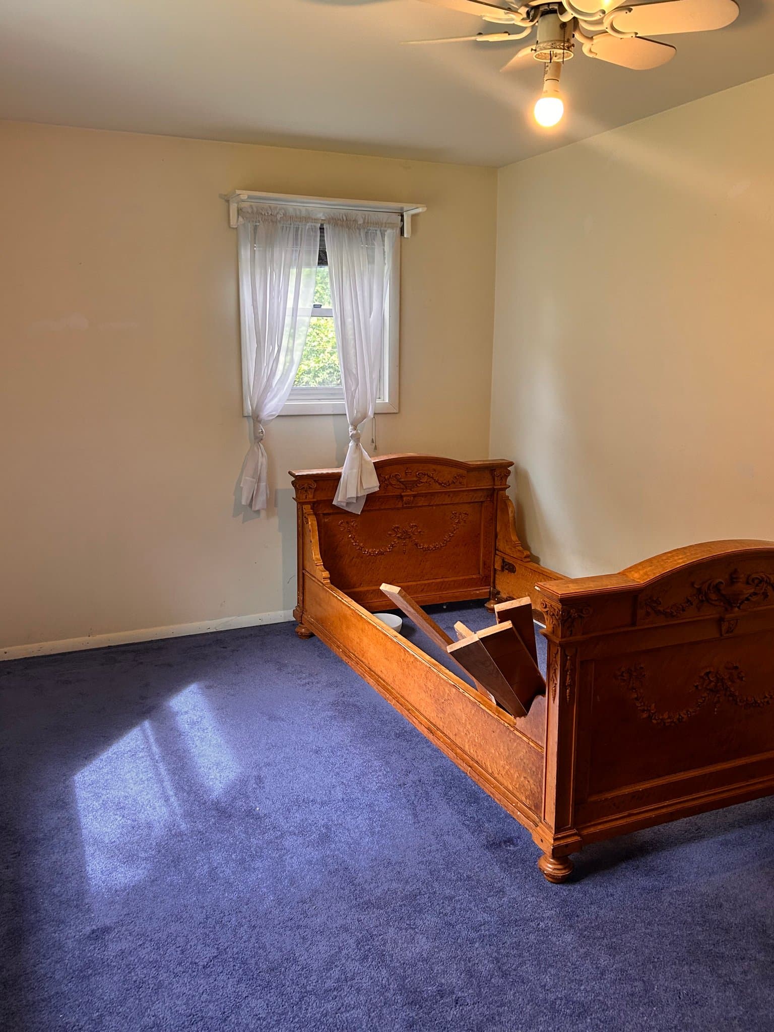 South Fallsburg House: 47 Lakeland Dr