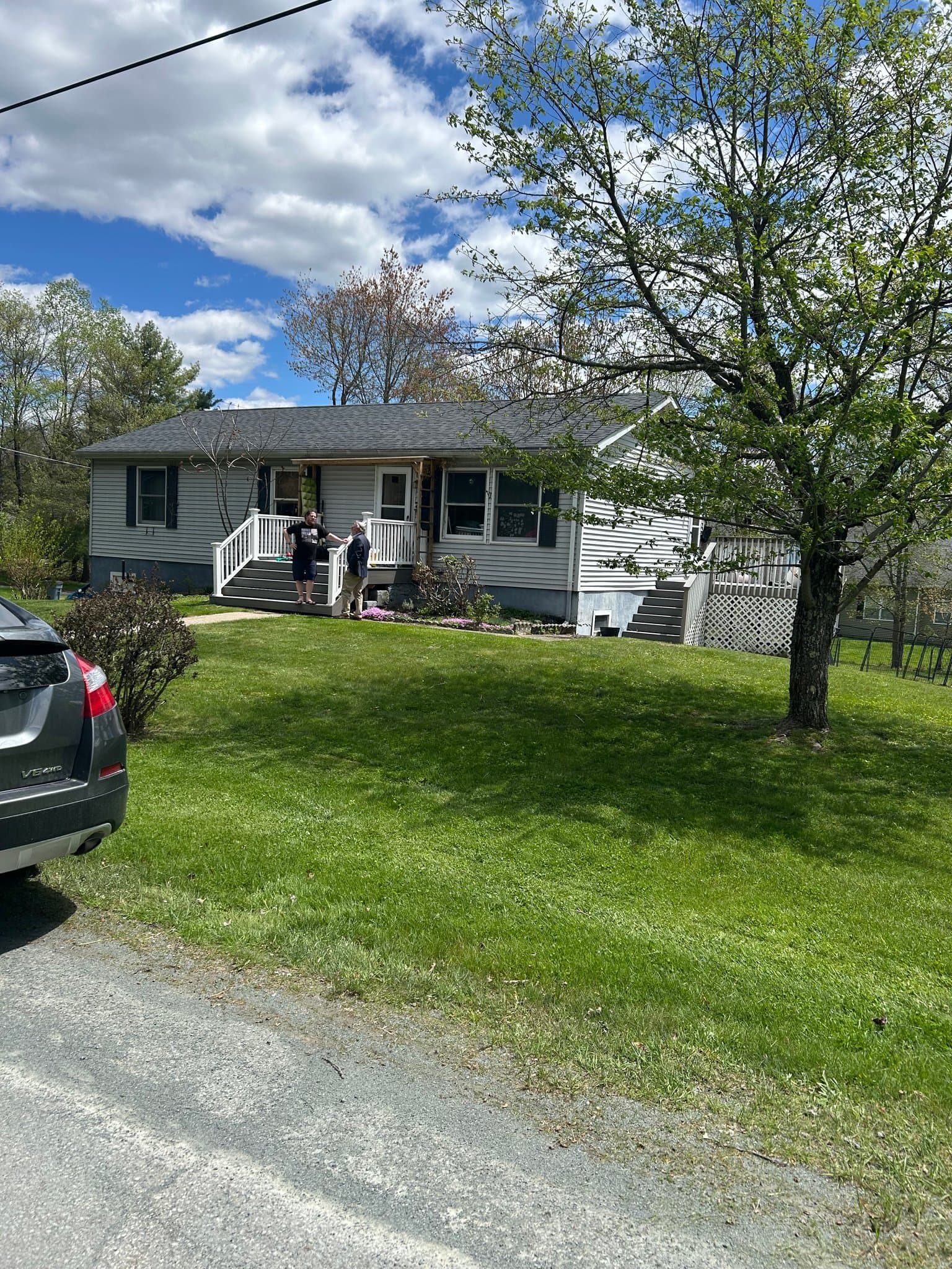 South Fallsburg House: 47 Lakeland Dr