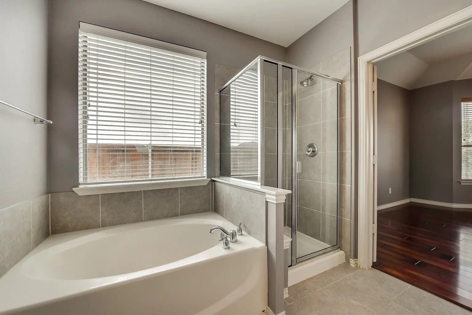 Fort Worth House: 12501 Lizzie Place