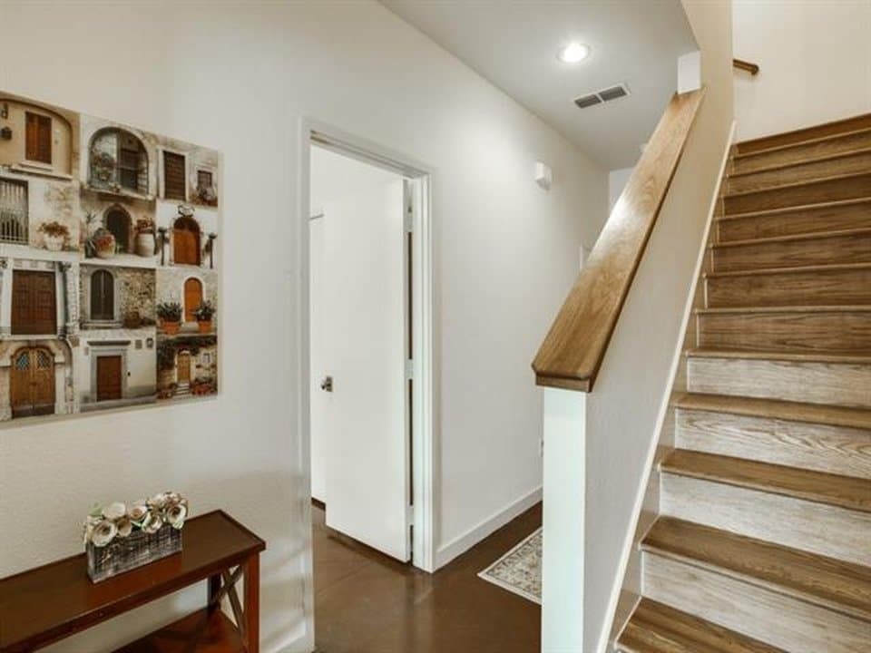 Dallas Townhome: 1406 Pecos St