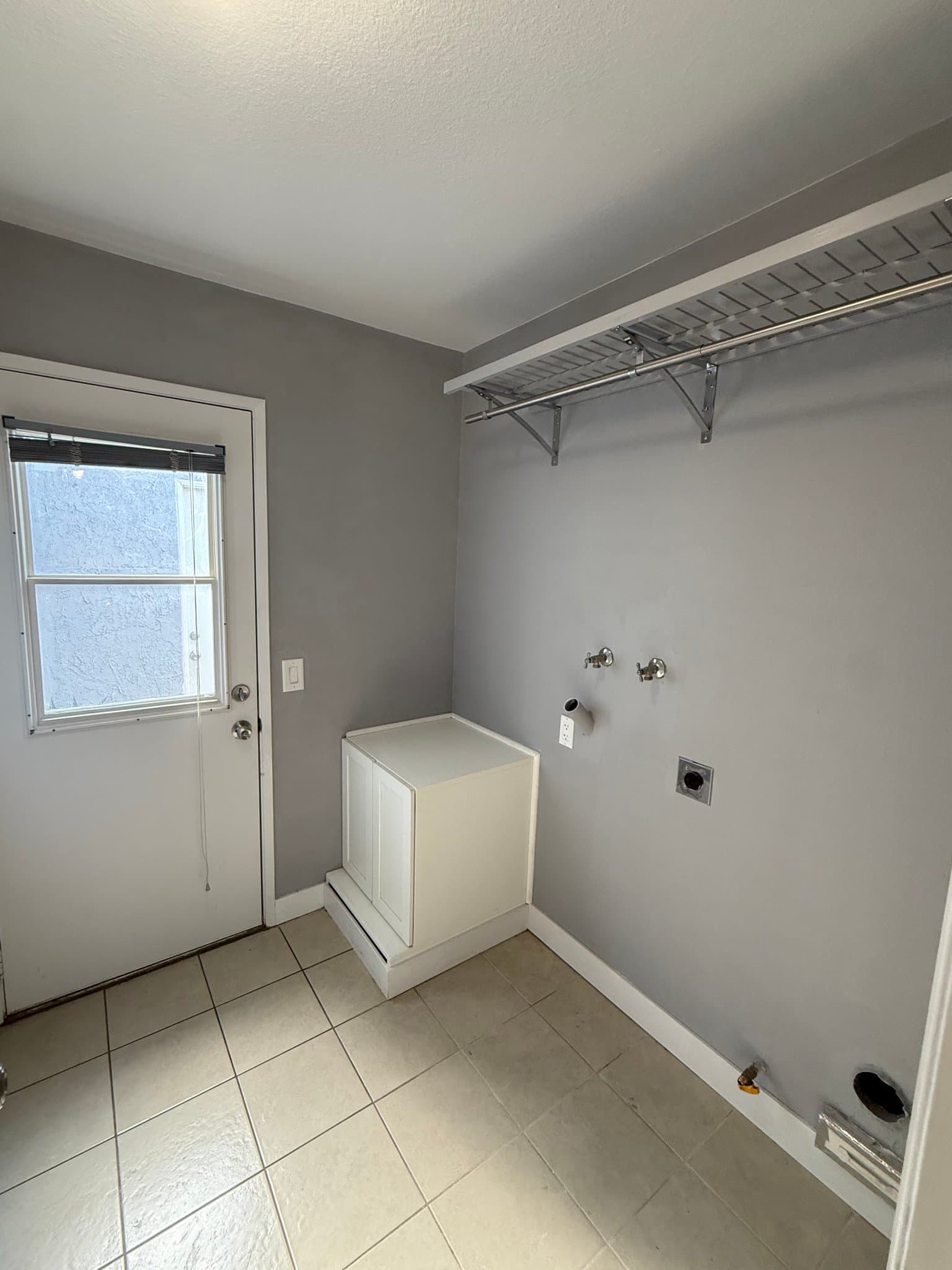 Palmdale House: 37626 12th St E