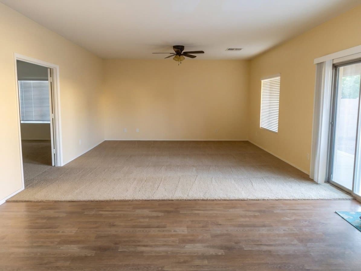 Maricopa House: 37189 W Leonessa Ave