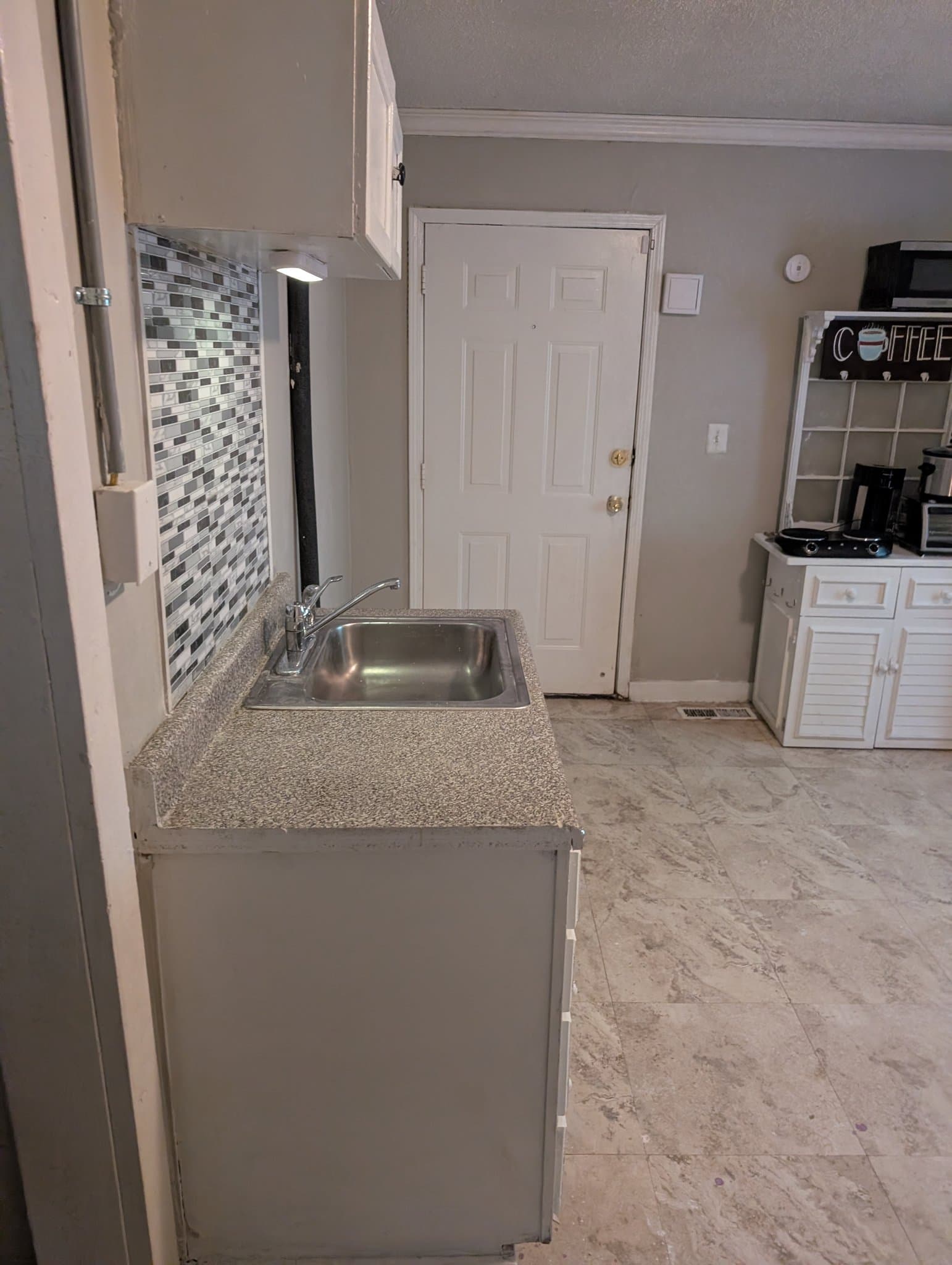 COVINGTON Apartment: 1 tempie rd