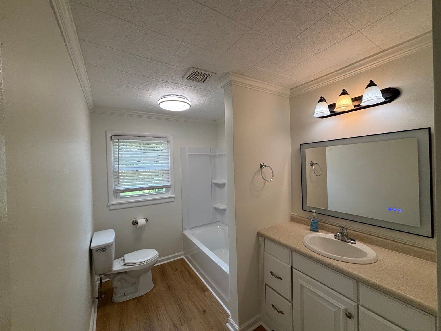 Huntsville House: 3502 Grote Street