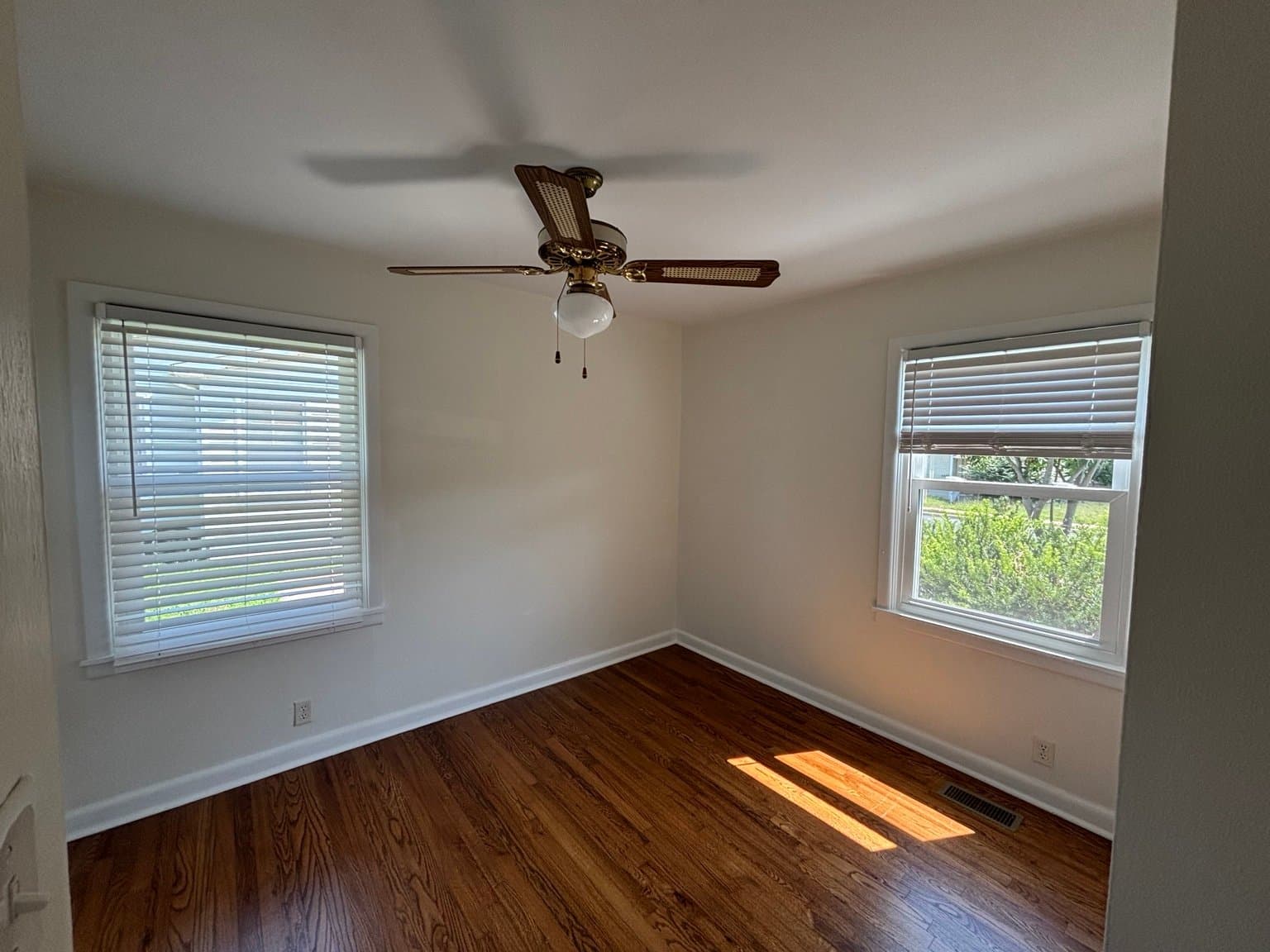Huntsville House: 3502 Grote Street