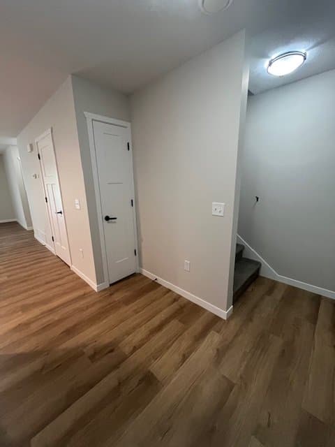 New Ulm Apartment: 2229 N Highland Ave
