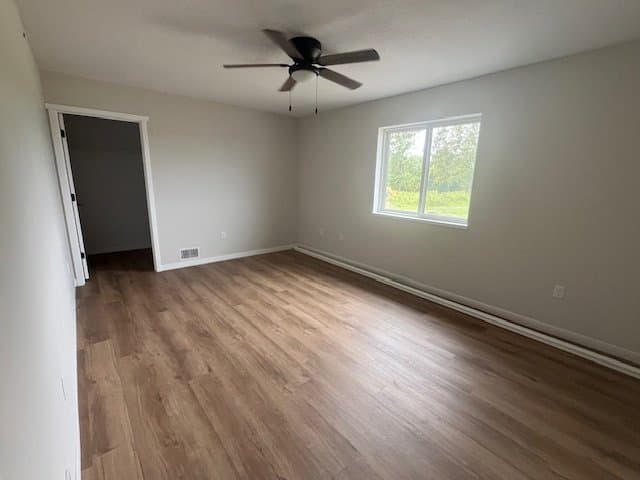New Ulm Apartment: 2229 N Highland Ave