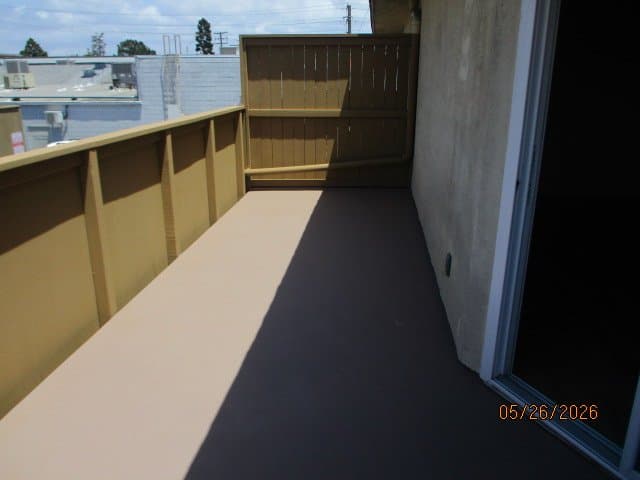 Huntington Beach Apartment: 4901 Heil Ave