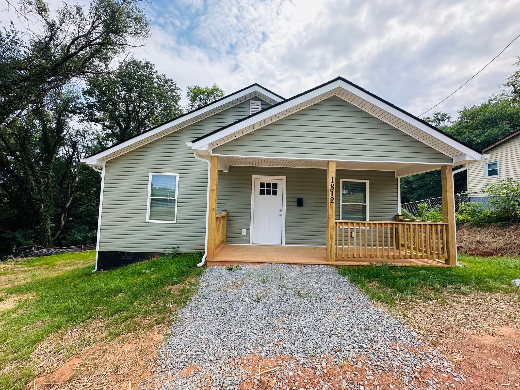 LYNCHBURG House: 1812 Laurel St