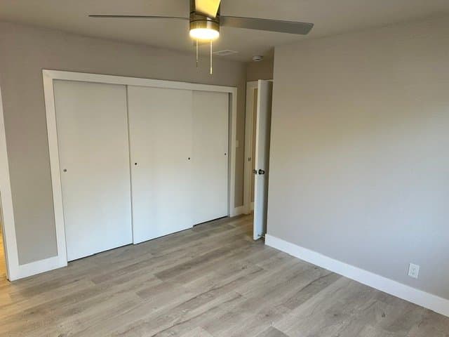 Lincoln House: 155 E St