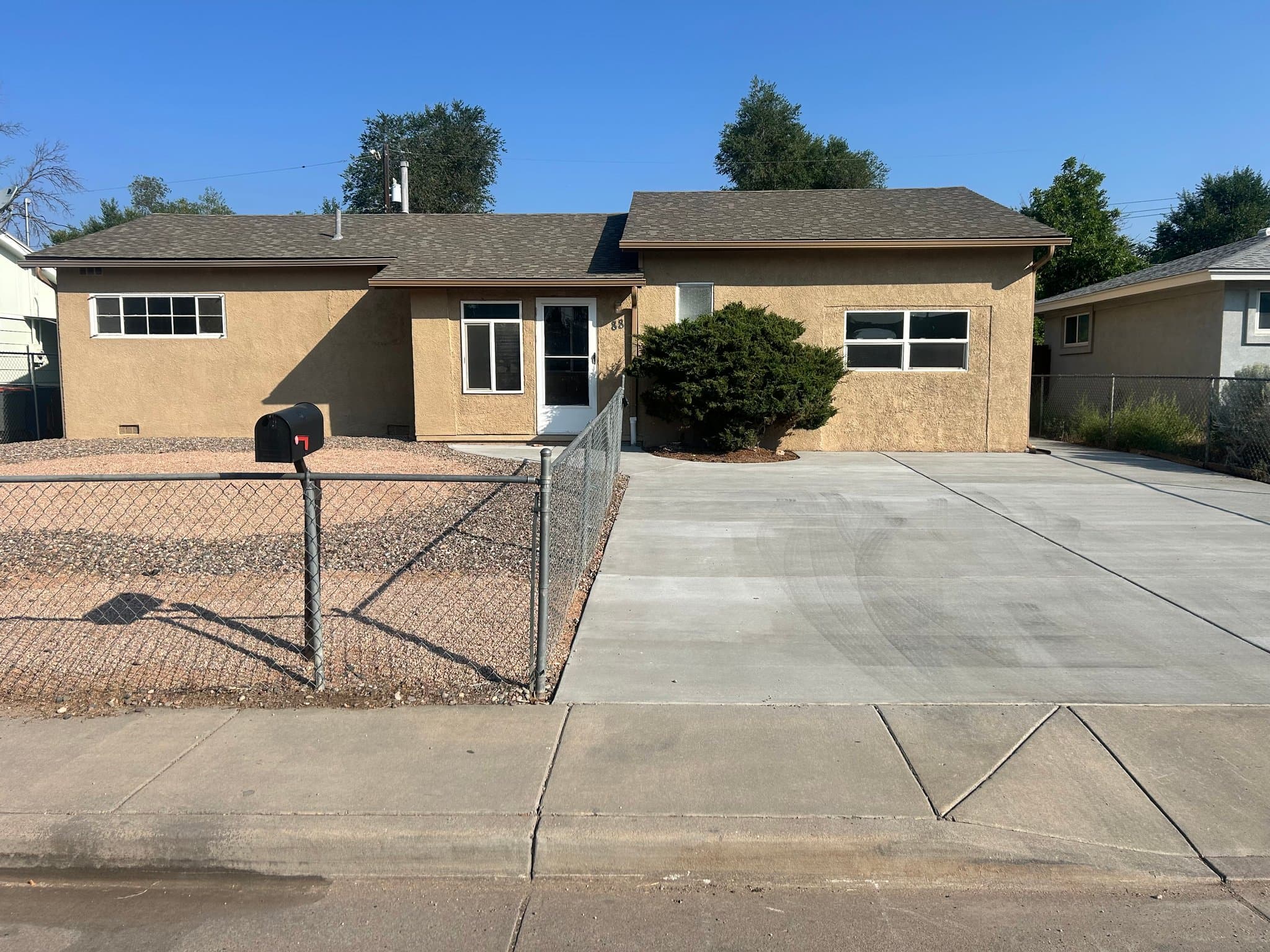 Colorado Springs House: 88 Rose Drive