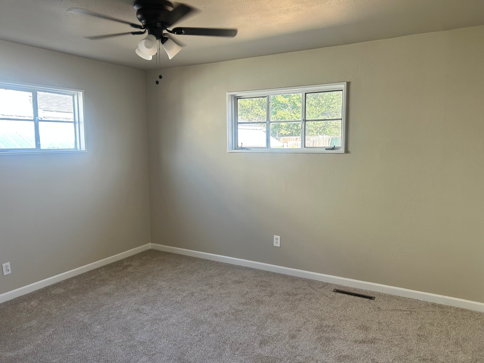 Colorado Springs House: 88 Rose Drive