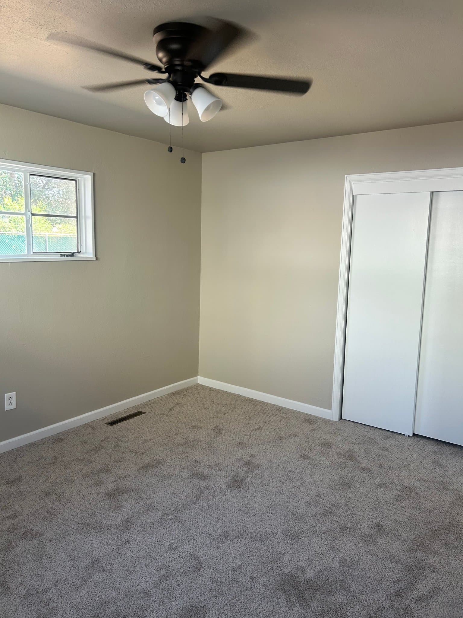 Colorado Springs House: 88 Rose Drive
