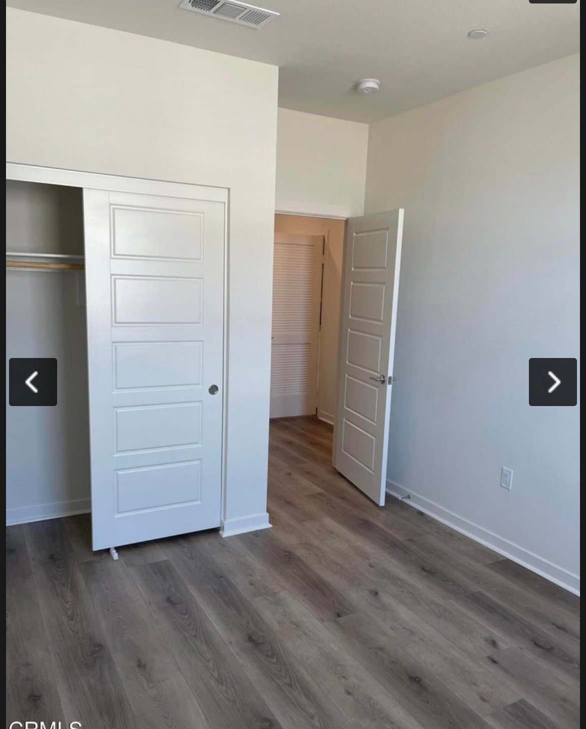 Oxnard Townhome: 633 Winchester Dr